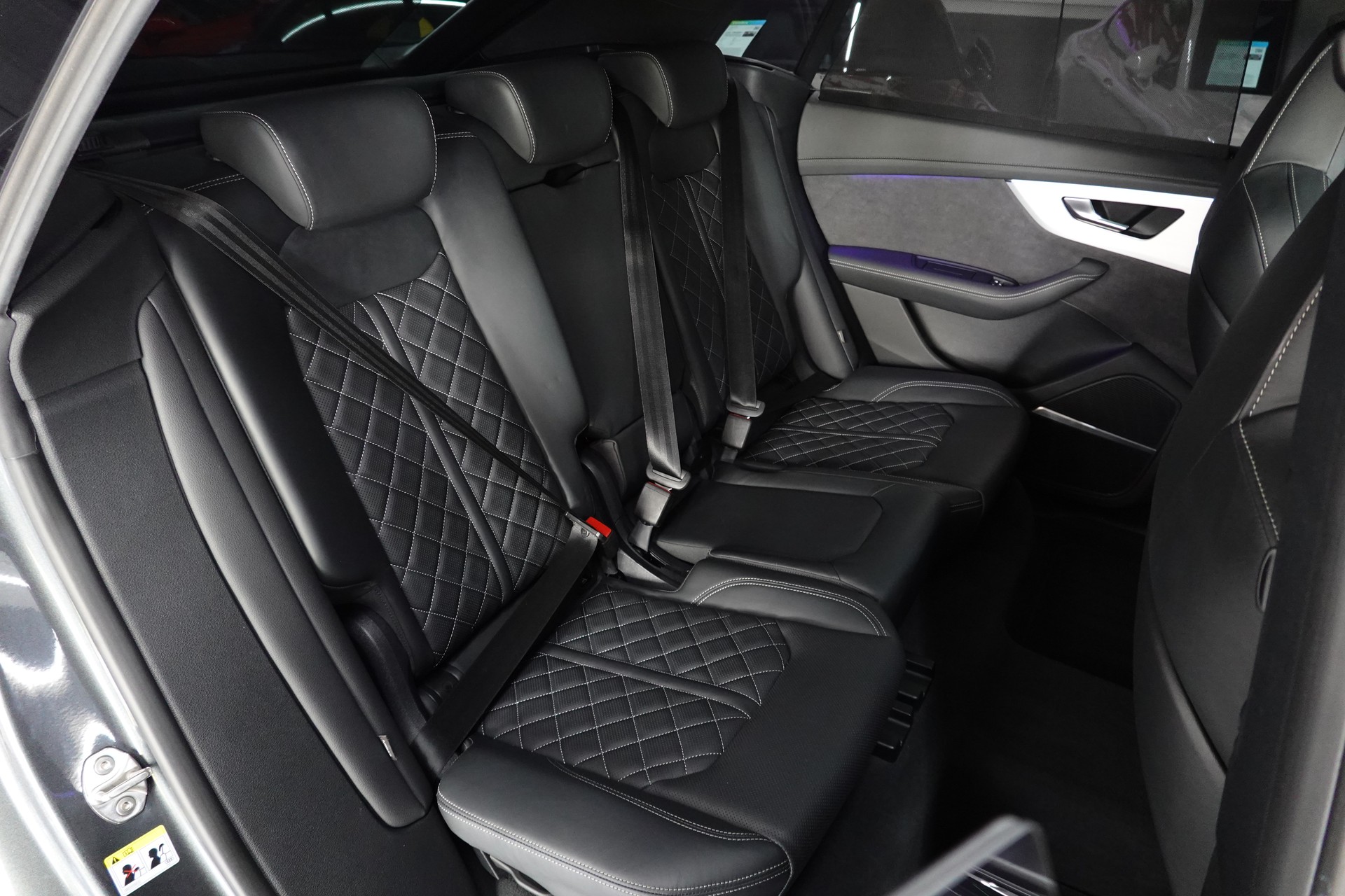 AUDI SQ8 TFSI QUATTRO TIPTRONIC CH-FZ MY23-image-41