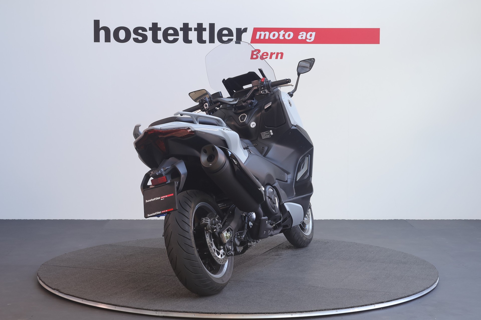 YAMAHA TMAX Tech MAX-image-2