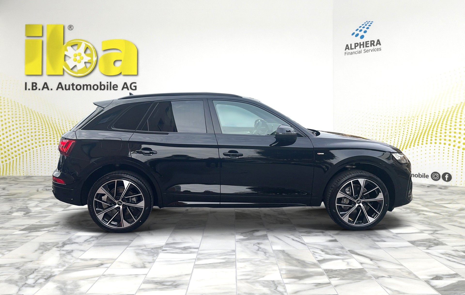 AUDI Q5 40 TDI S-Line quattro Black Edition 4x4 Leder / Head Up / Panoramadach-image-5