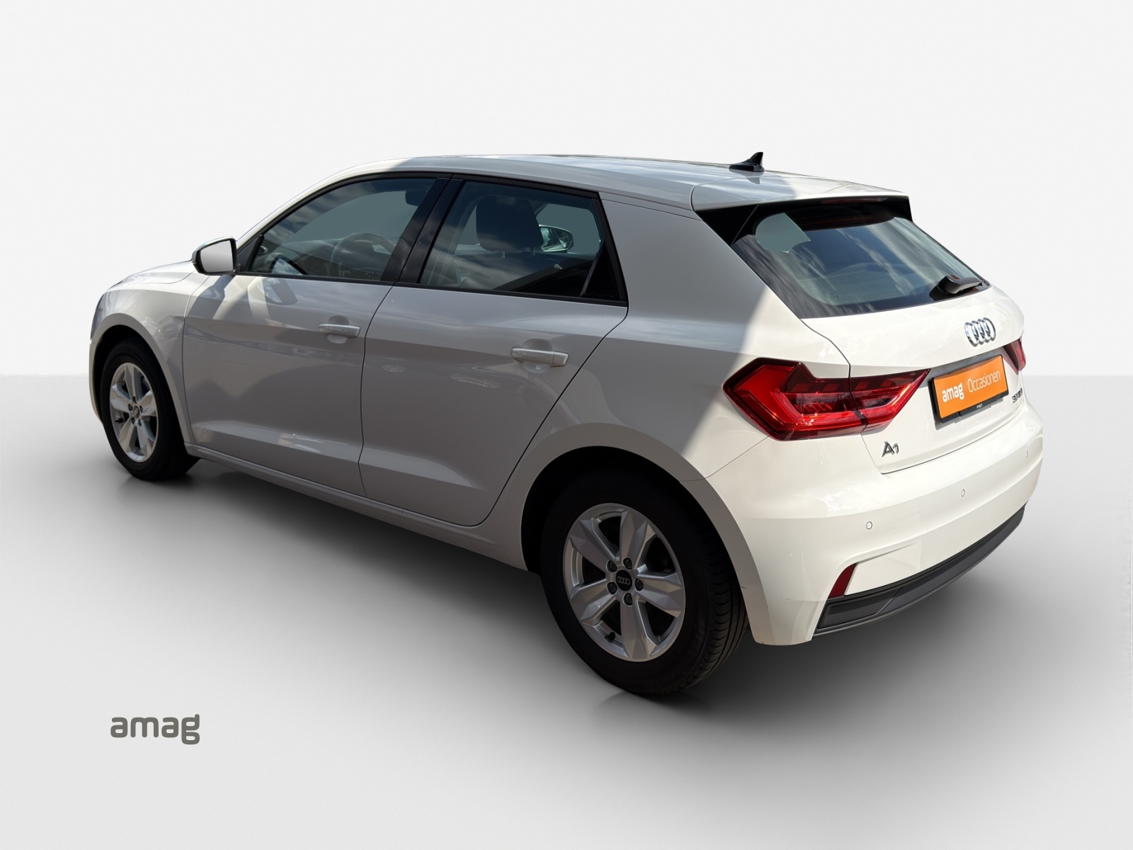 AUDI A1 Sportback 30 TFSI Attraction S-tronic-showroom-element-2