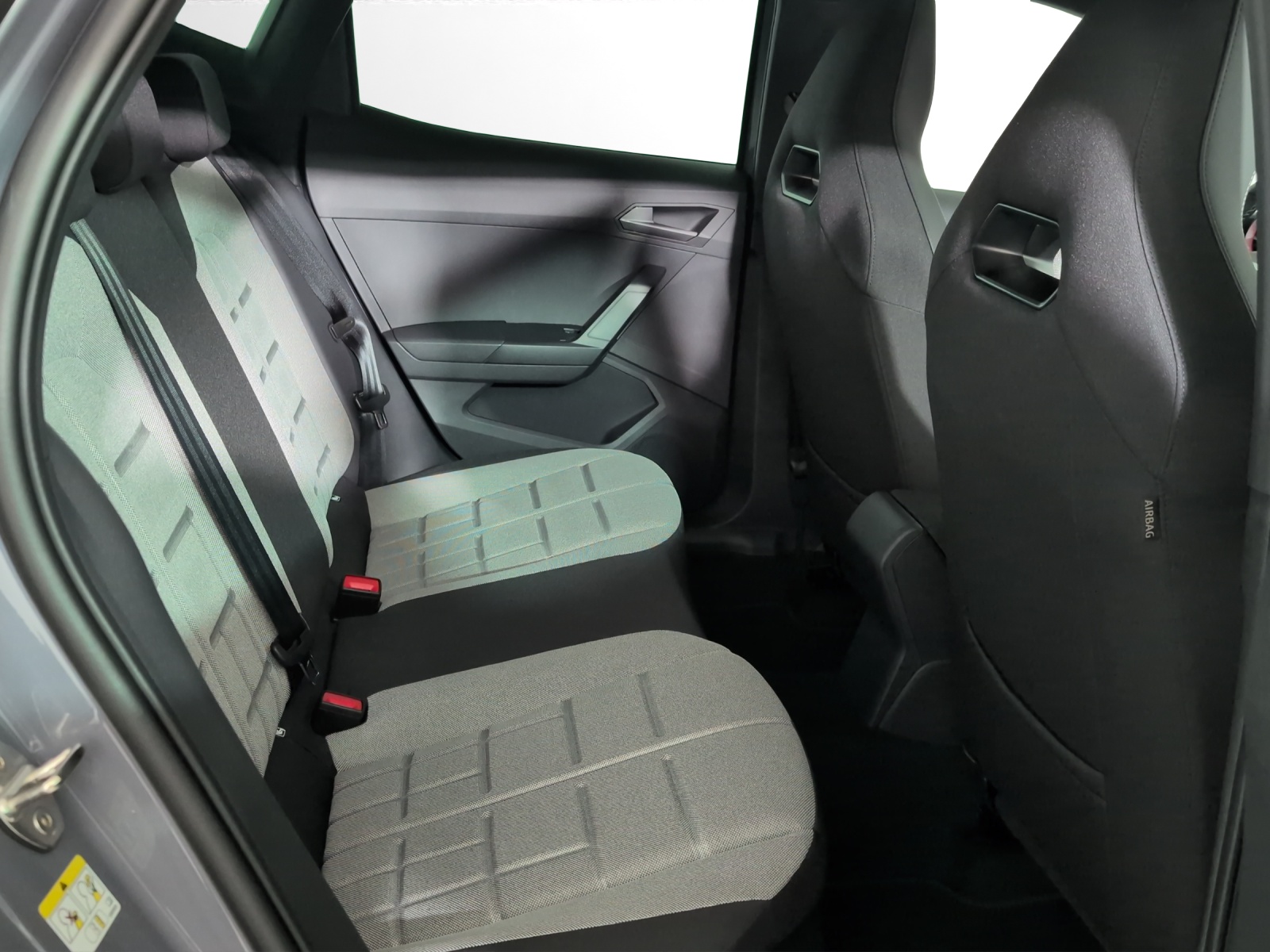 SEAT Ibiza 1.0 EcoTSI Move FR-image-8