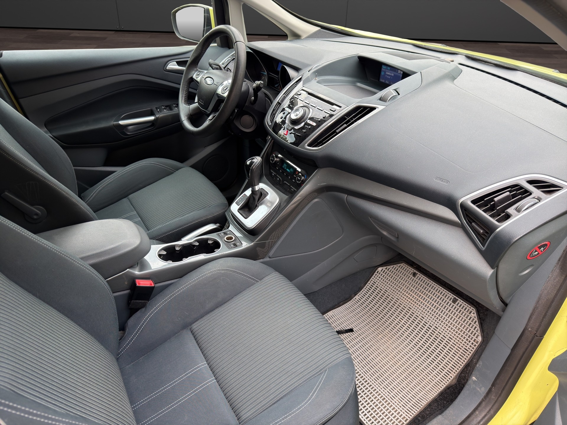 FORD C-Max 2.0 TDCi Carving PowerShift-image-11