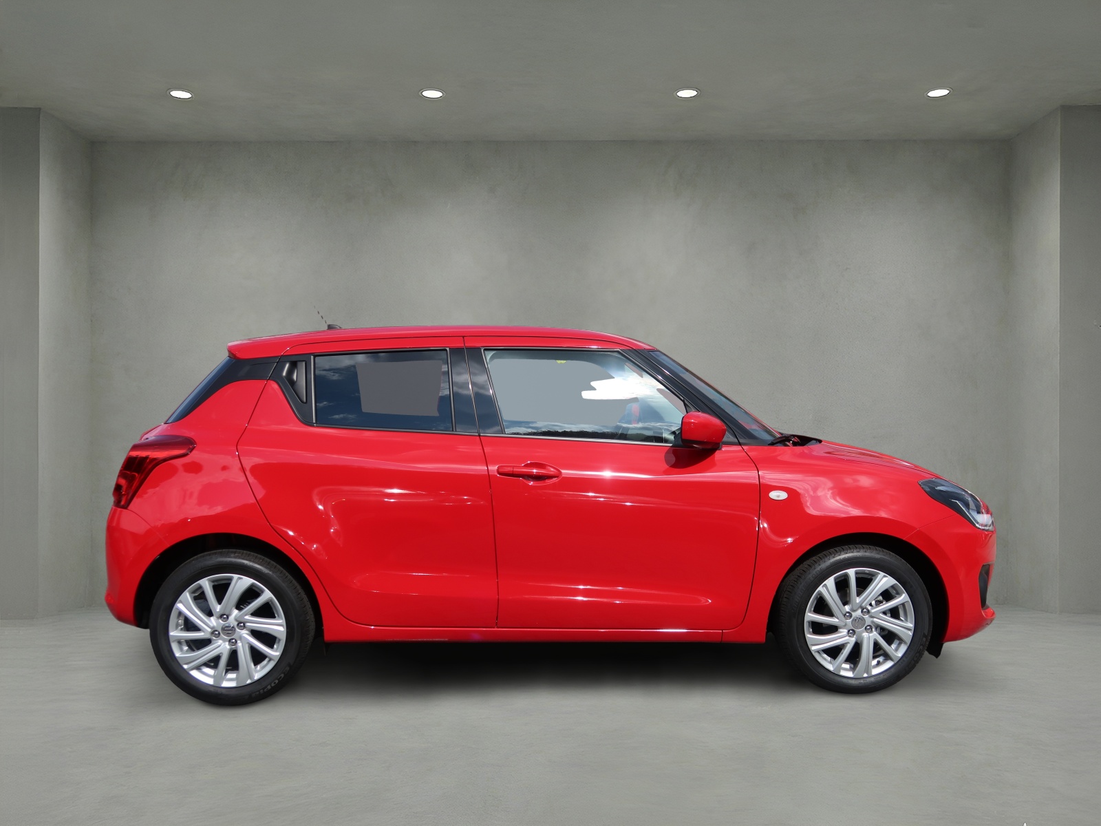 SUZUKI SWIFT-showroom-element-3