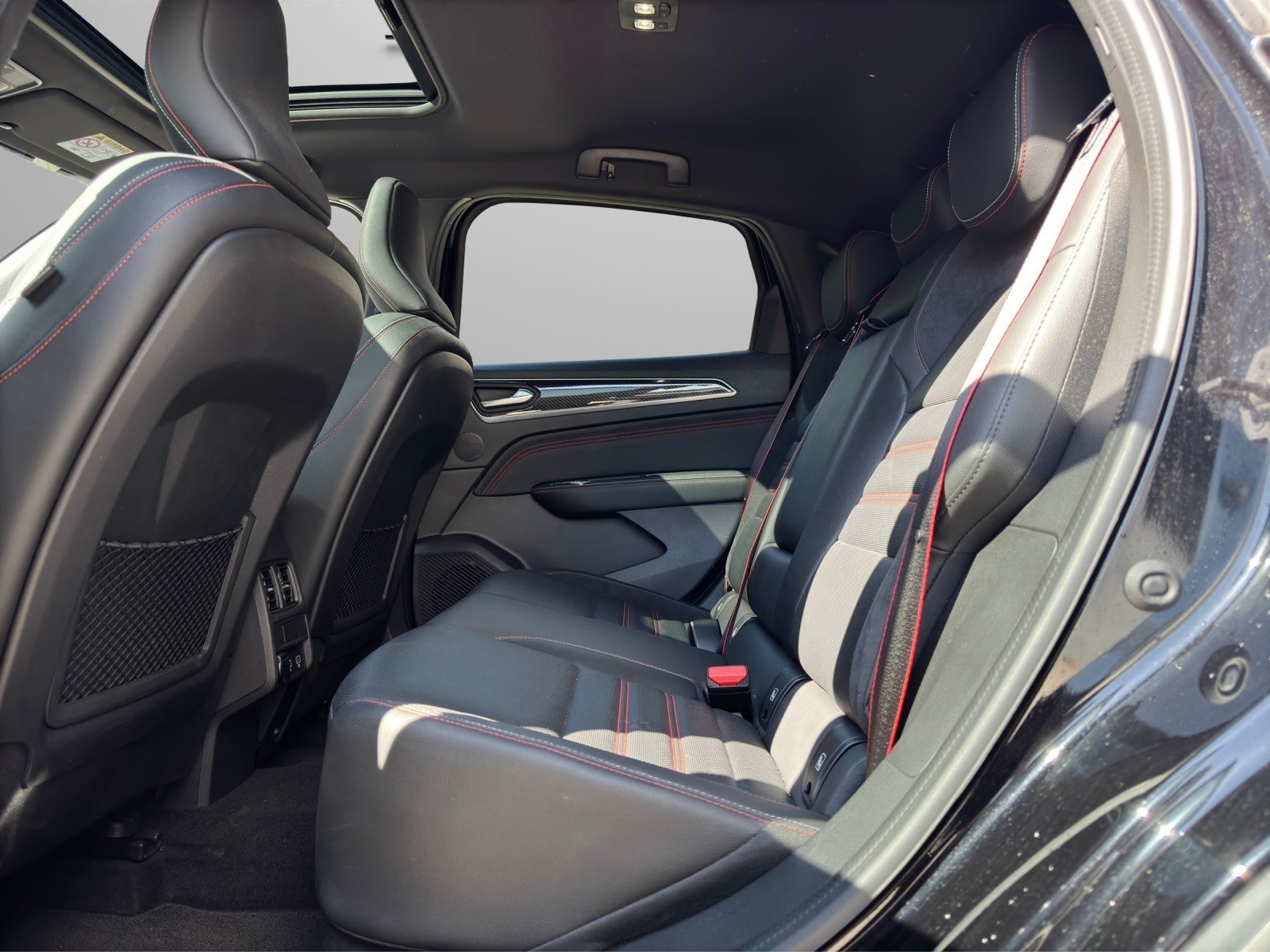 RENAULT Arkana 1.3 TCe R.S. Line EDC-image-10