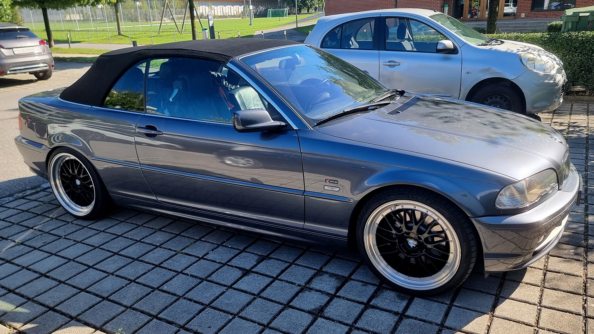 BMW 330Ci-image-4
