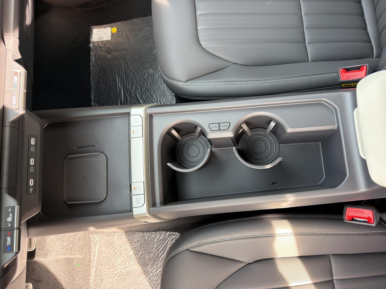 KIA Seltos 1.6 T-GDi GT-Line-image-10