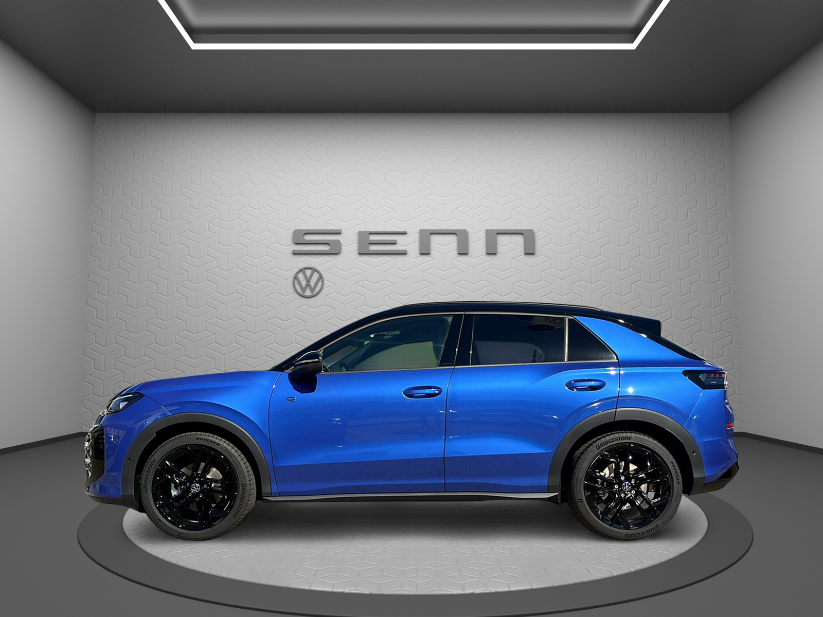 VW T-Roc 1.5 eTSI mHEV R-Line DSG-showroom-element-1