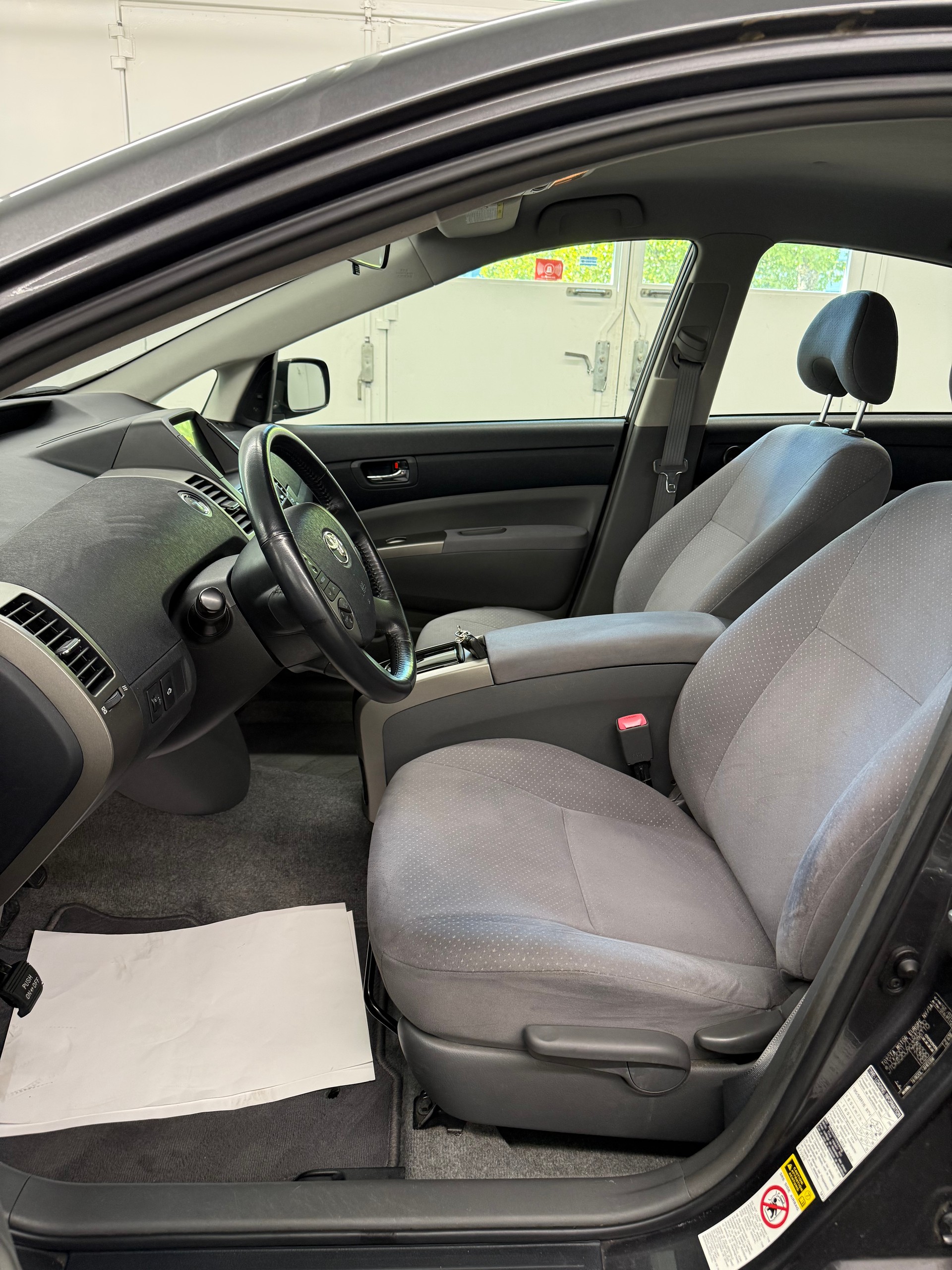 TOYOTA Prius 1.5 16V Hybrid-image-13