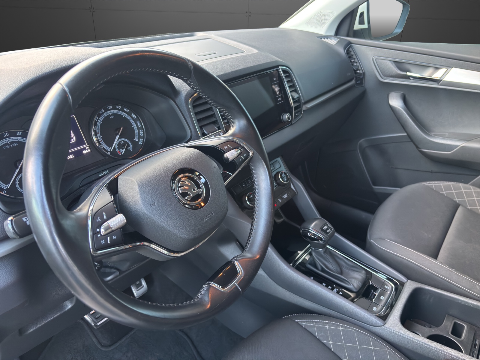 SKODA Karoq 2.0 TDI CR Ambition 4x4 DSG-showroom-element-3