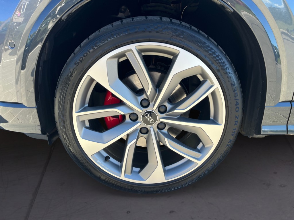 AUDI Q2 40 TFSI S line quattro S-tronic-image-7