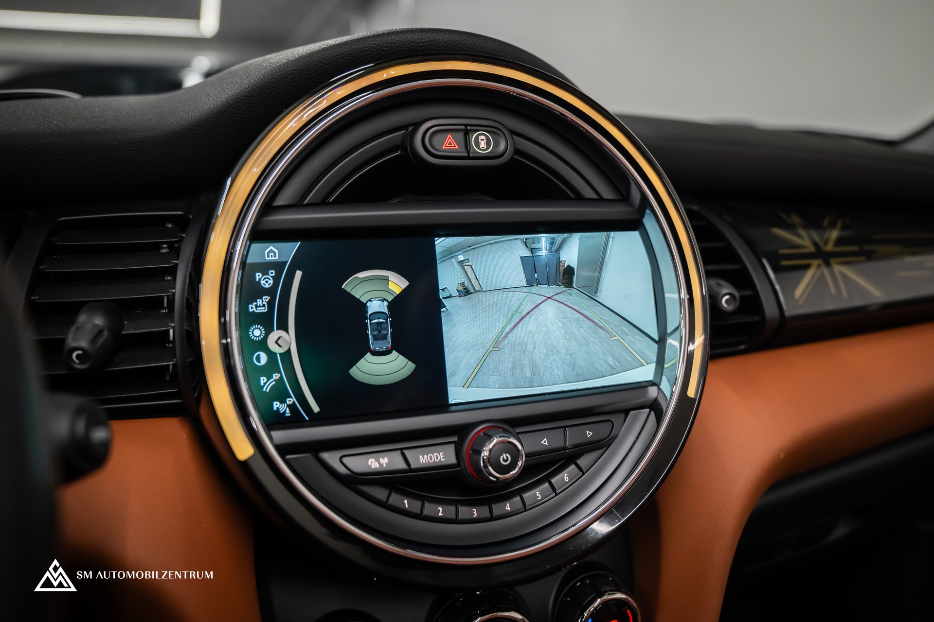 MINI Cabrio F57 2.0i John Cooper Works SAG / CH / Chili / Head-Up / Rückfahrkamera / Harman&Kardon-image-27