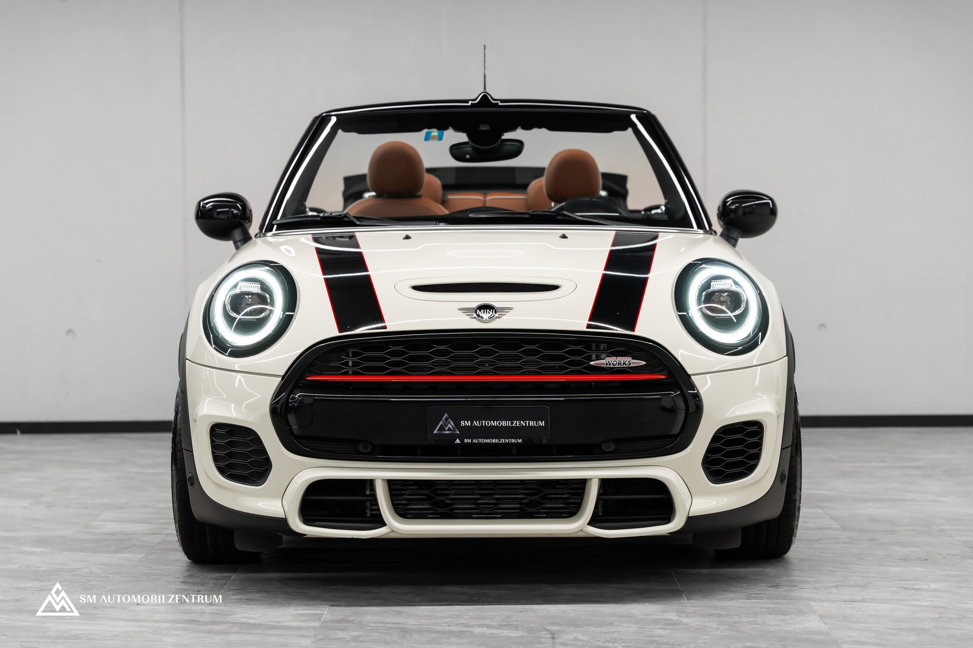 MINI Cabrio F57 2.0i John Cooper Works SAG / CH / Chili / Head-Up / Rückfahrkamera / Harman&Kardon-showroom-element-1