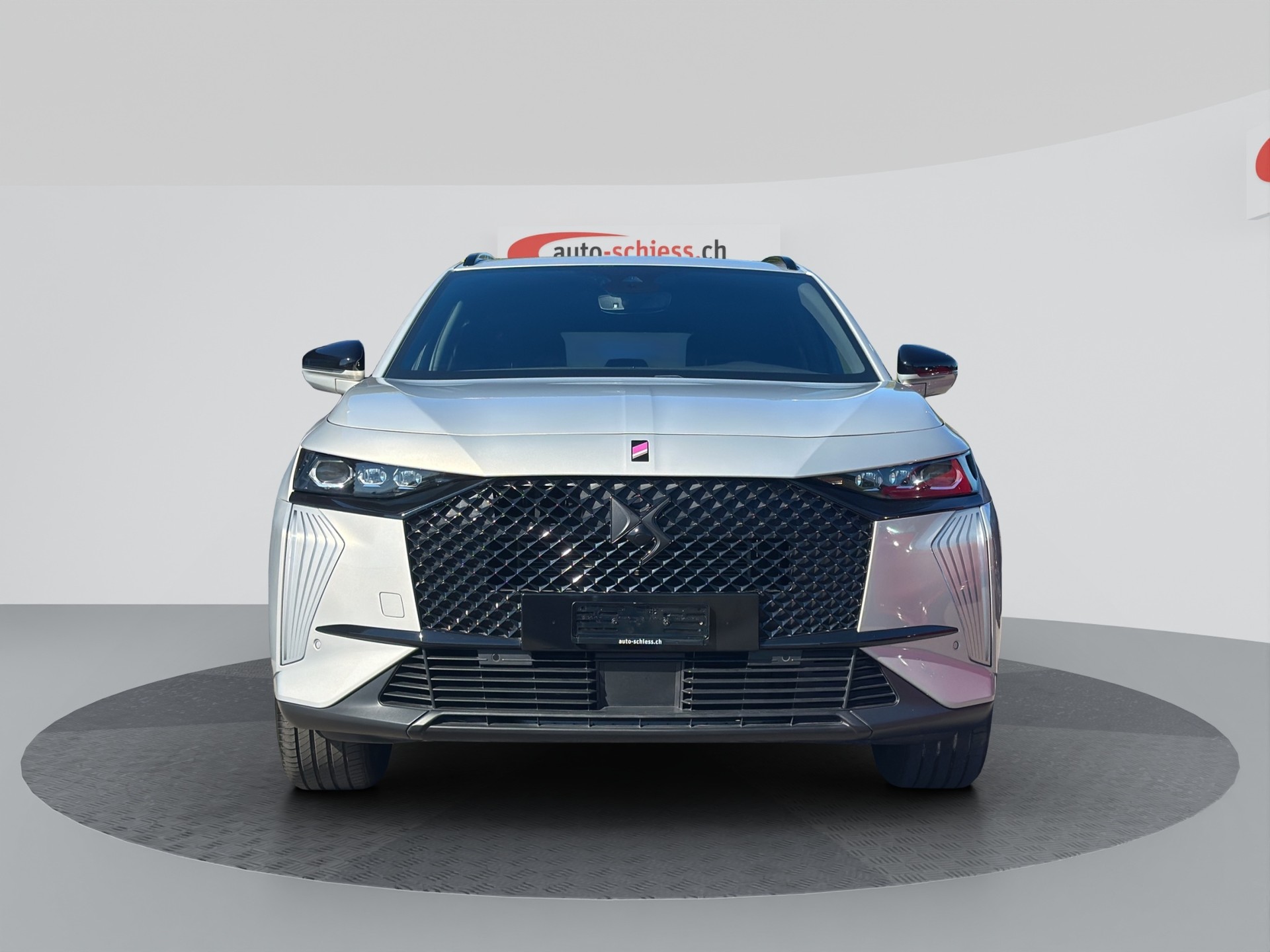 DS AUTOMOBILES DS7 DS 7 Crossback E-Tense 300 4x4 Performance Line +-showroom-element-1
