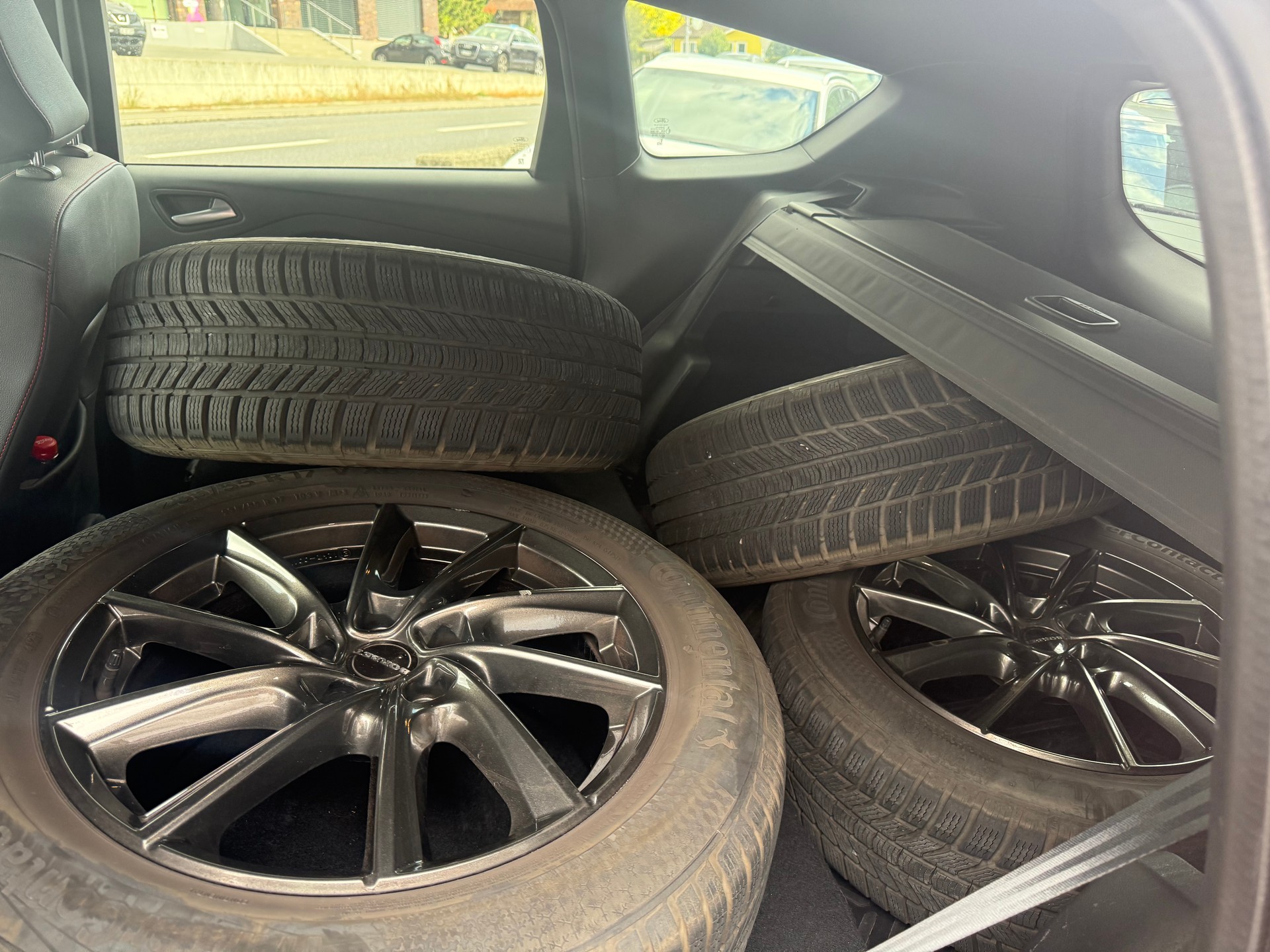 FORD Kuga 2.0 TDCi ST Line High 4WD PowerShift-image-7