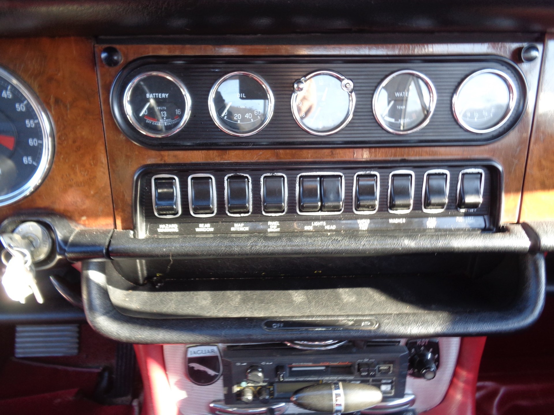 JAGUAR XJ 2.8 S1-image-5