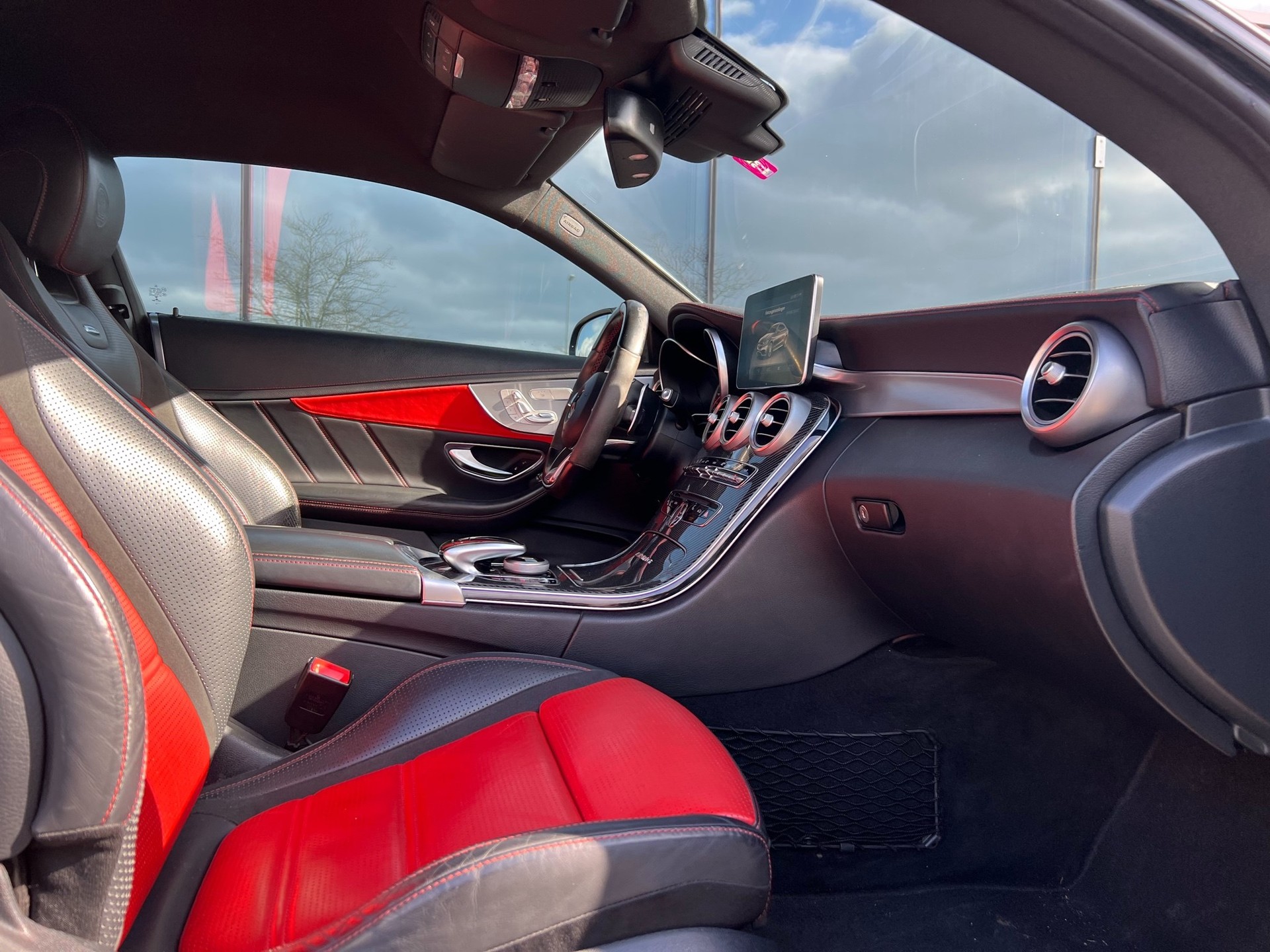 MERCEDES-BENZ C 63 S AMG Speedshift-image-17
