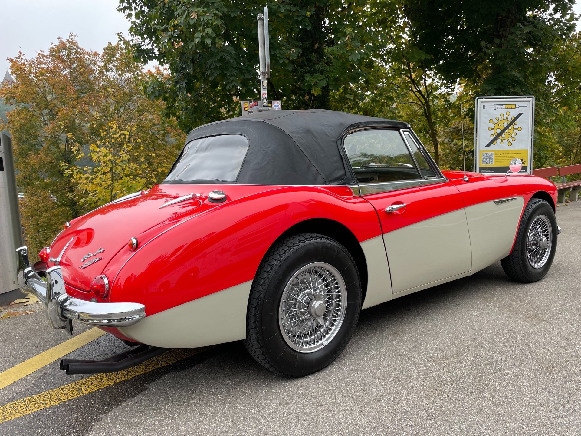 AUSTIN-HEALEY 3000 MK III-image-9