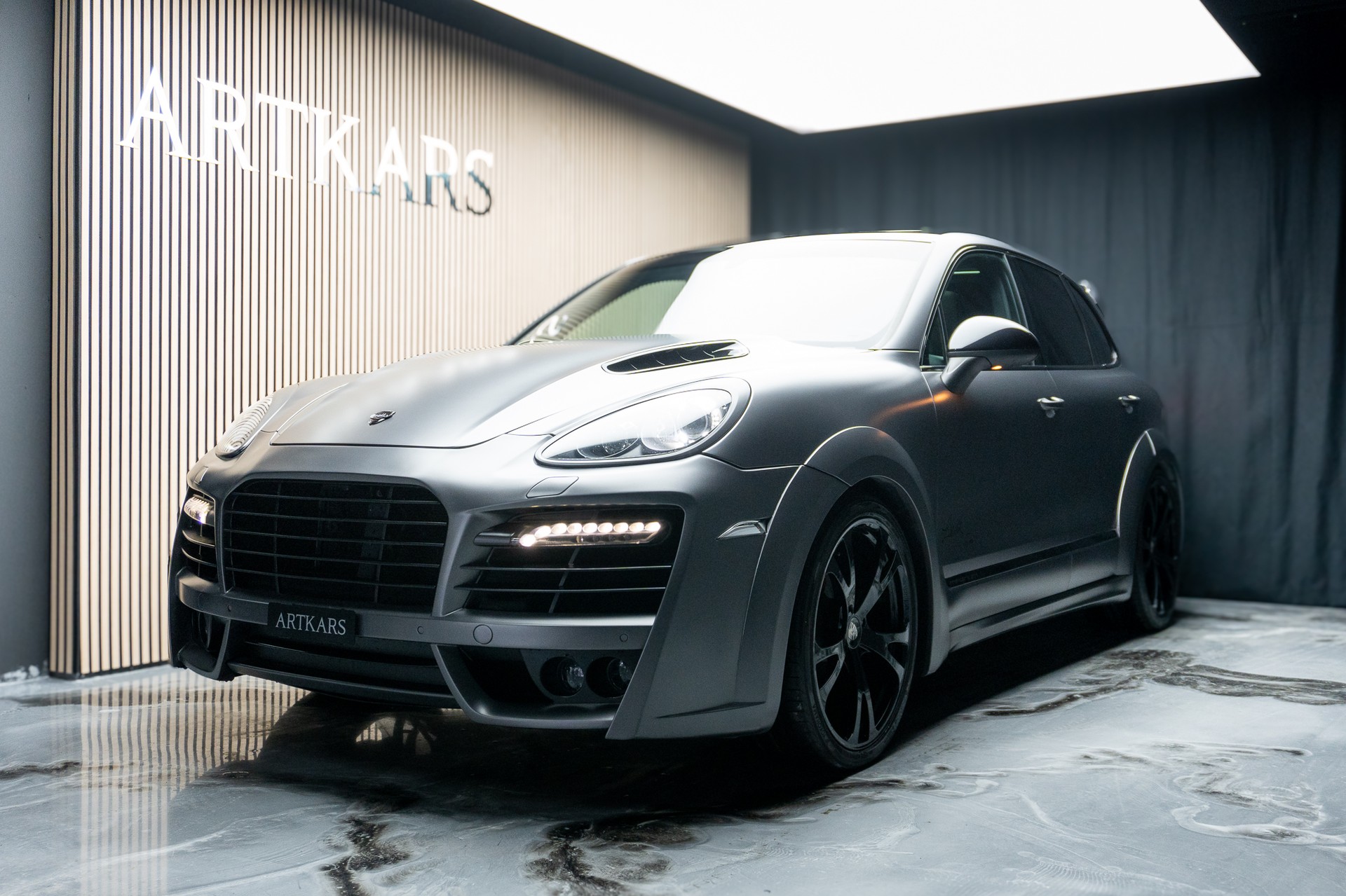 PORSCHE GTS Magnum Techart-showroom-element-2