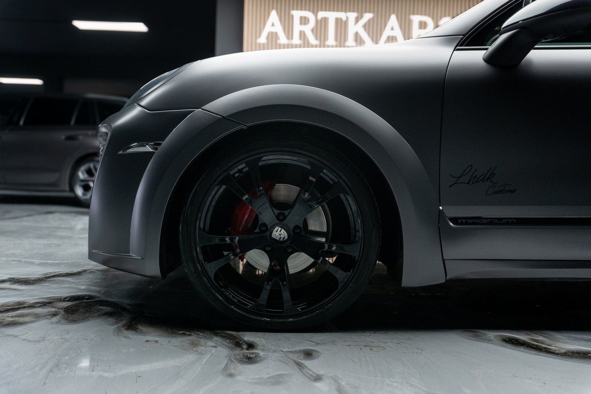 PORSCHE GTS Magnum Techart-showroom-element-3
