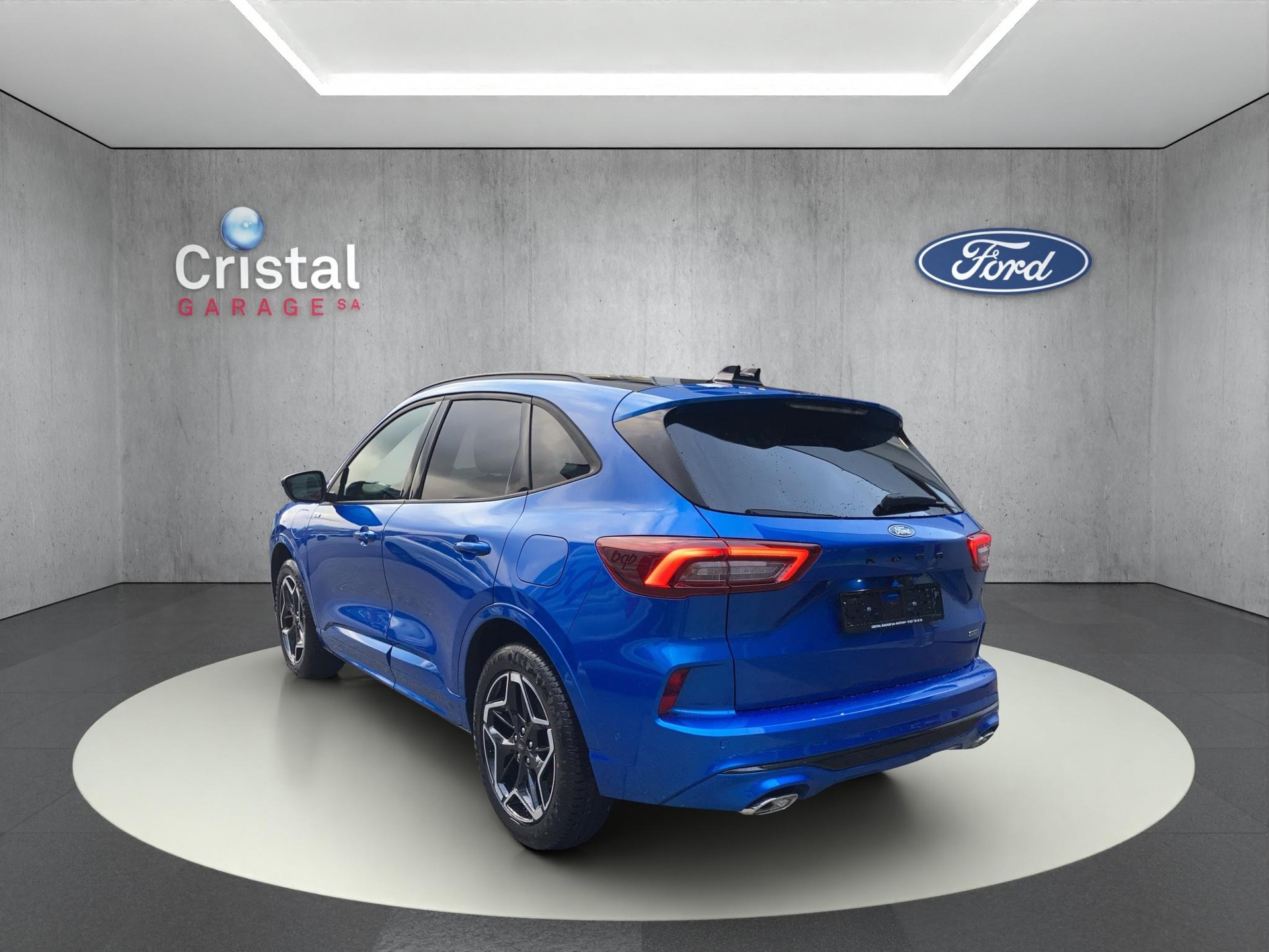 FORD Kuga 2.5 Plug-in Hybrid ST-Line X-showroom-element-2