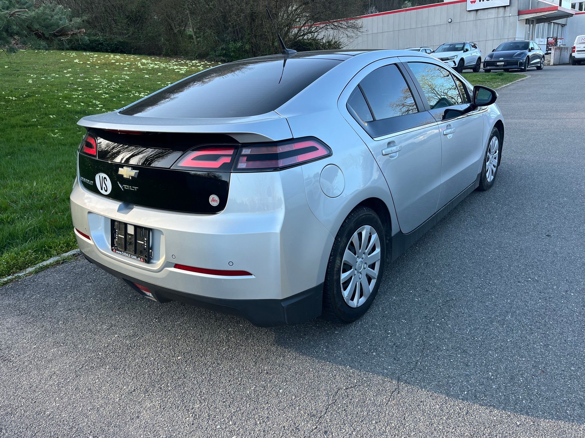 CHEVROLET Volt E-image-7