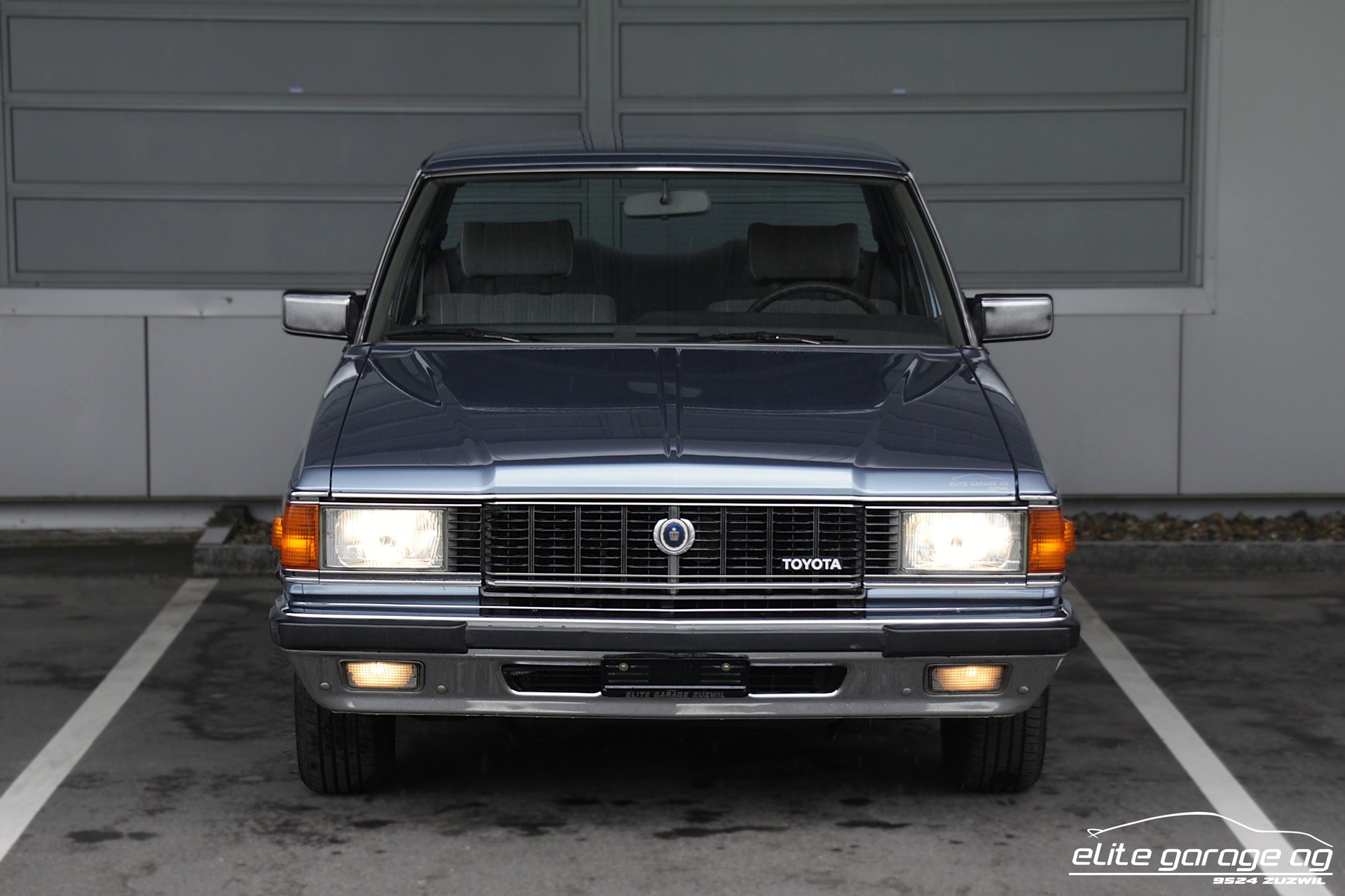 TOYOTA Crown 2800i DL-image-7