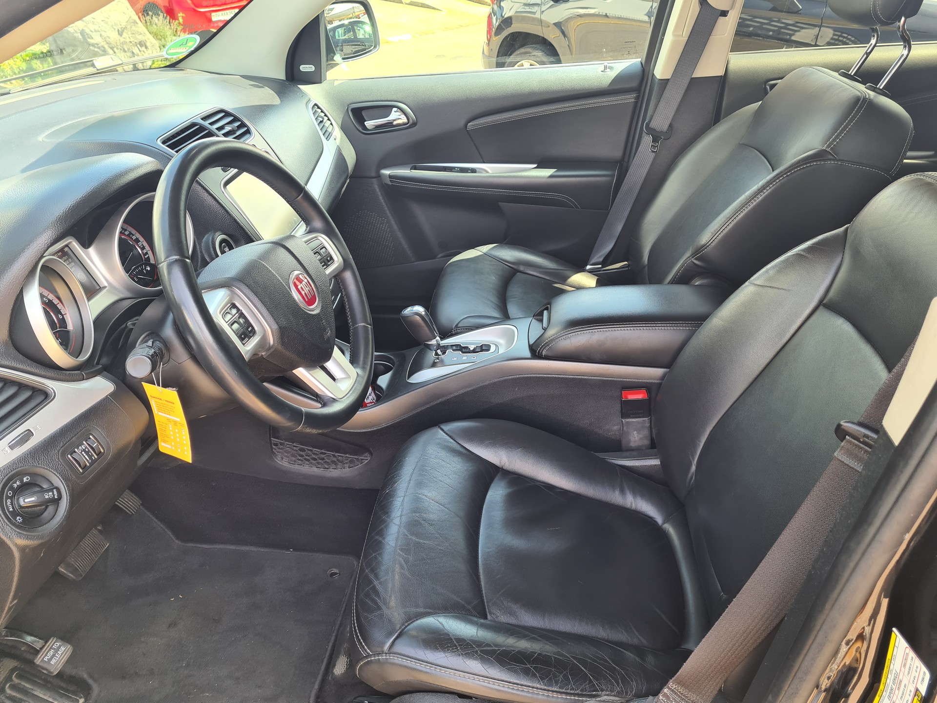 FIAT Freemont 2.0 MJ Cross AWD Automat-image-6