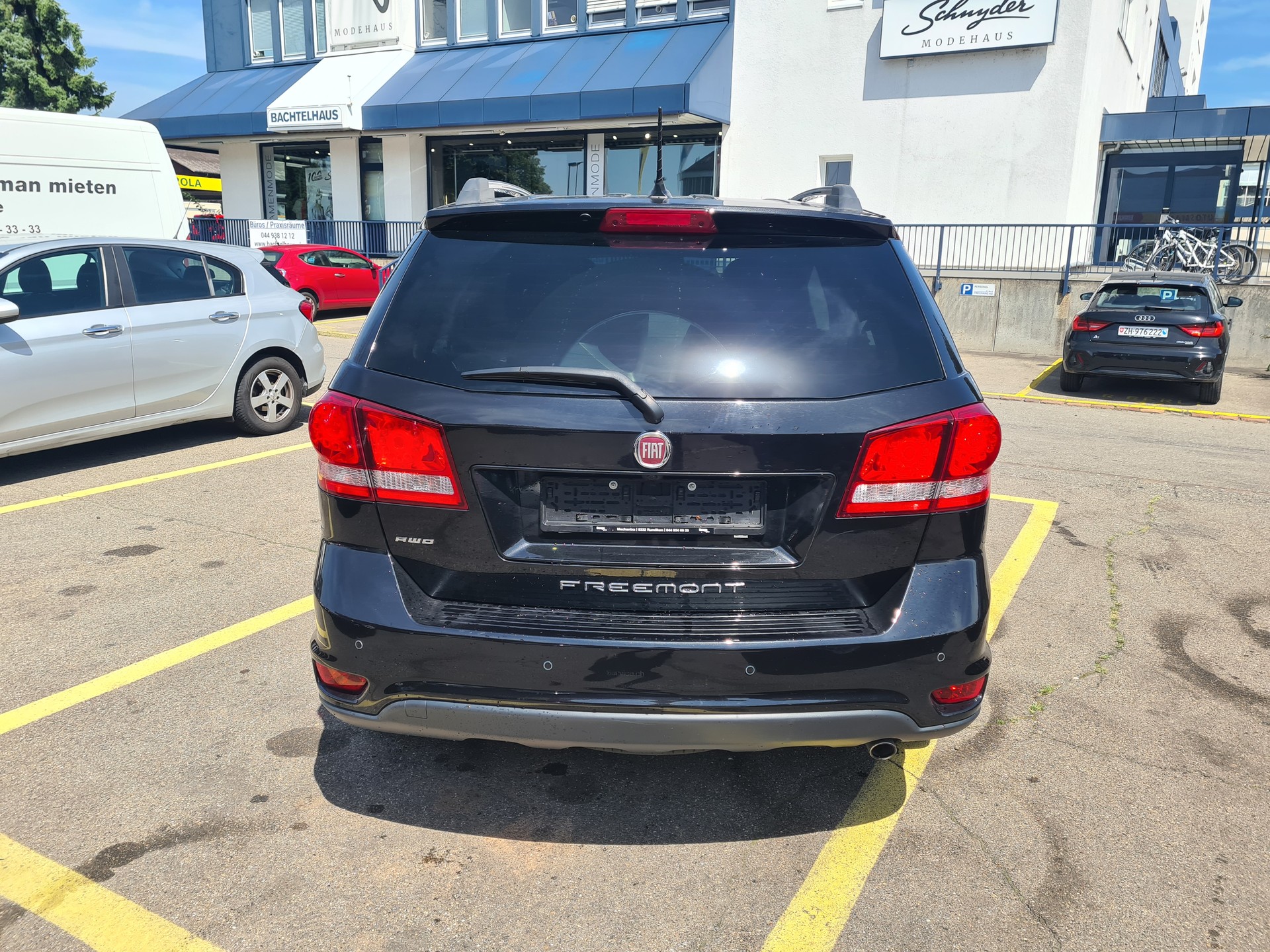 FIAT Freemont 2.0 MJ Cross AWD Automat-showroom-element-2