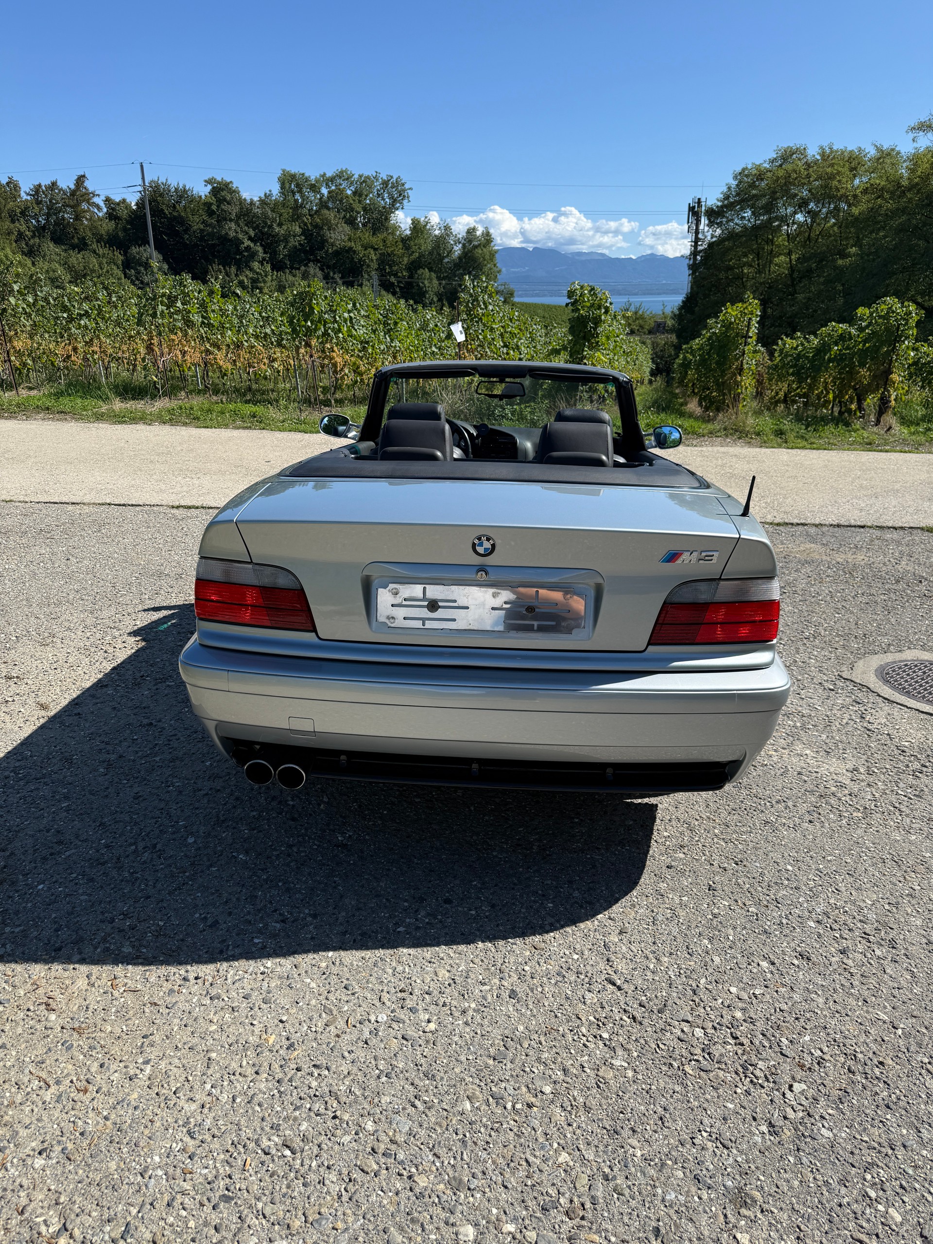 BMW M3 Cabrio-image-4