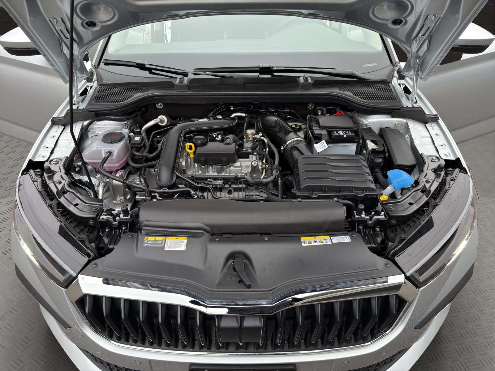 SKODA Scala 1.0 TSI Selection DSG-image-19
