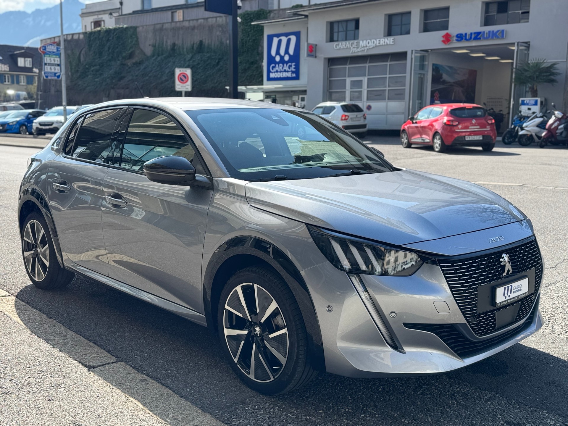 PEUGEOT 208 e-GT Pack BVA-showroom-element-3