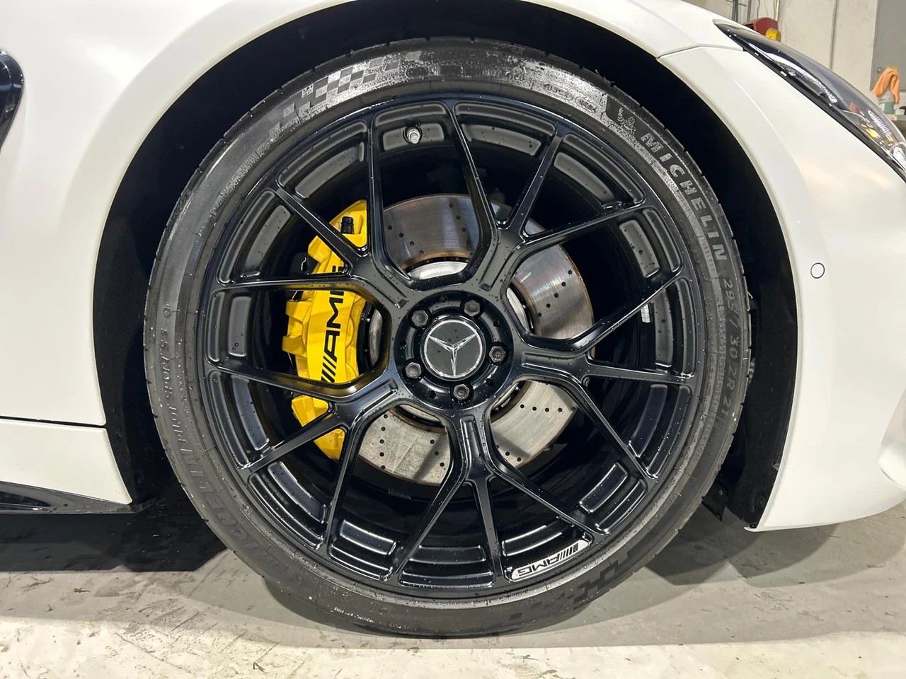 MERCEDES-BENZ AMG GT 63 Executive Edition 4matic+-image-25