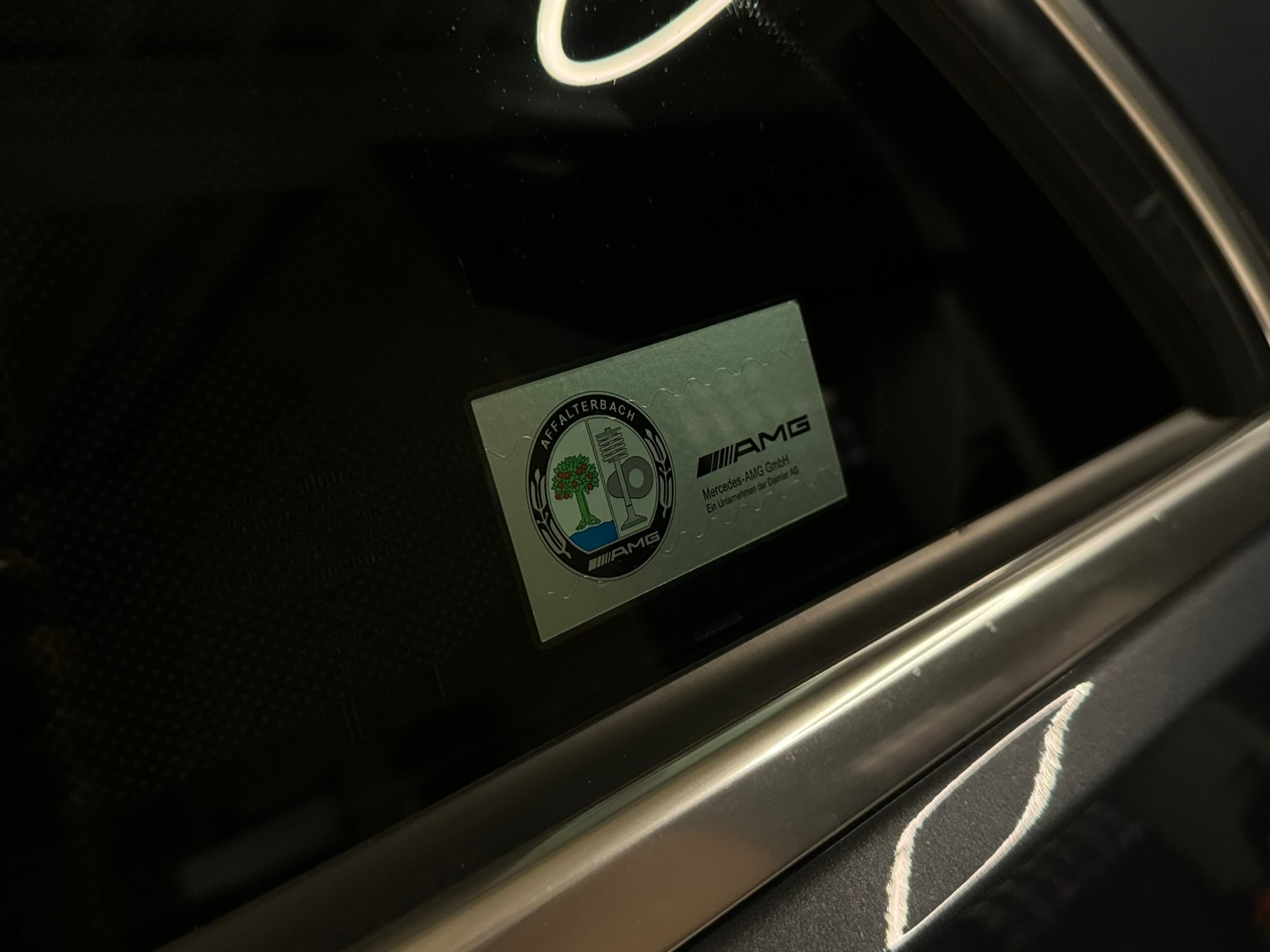 MERCEDES-BENZ E 63 AMG S 4Matic Speedshift-image-28