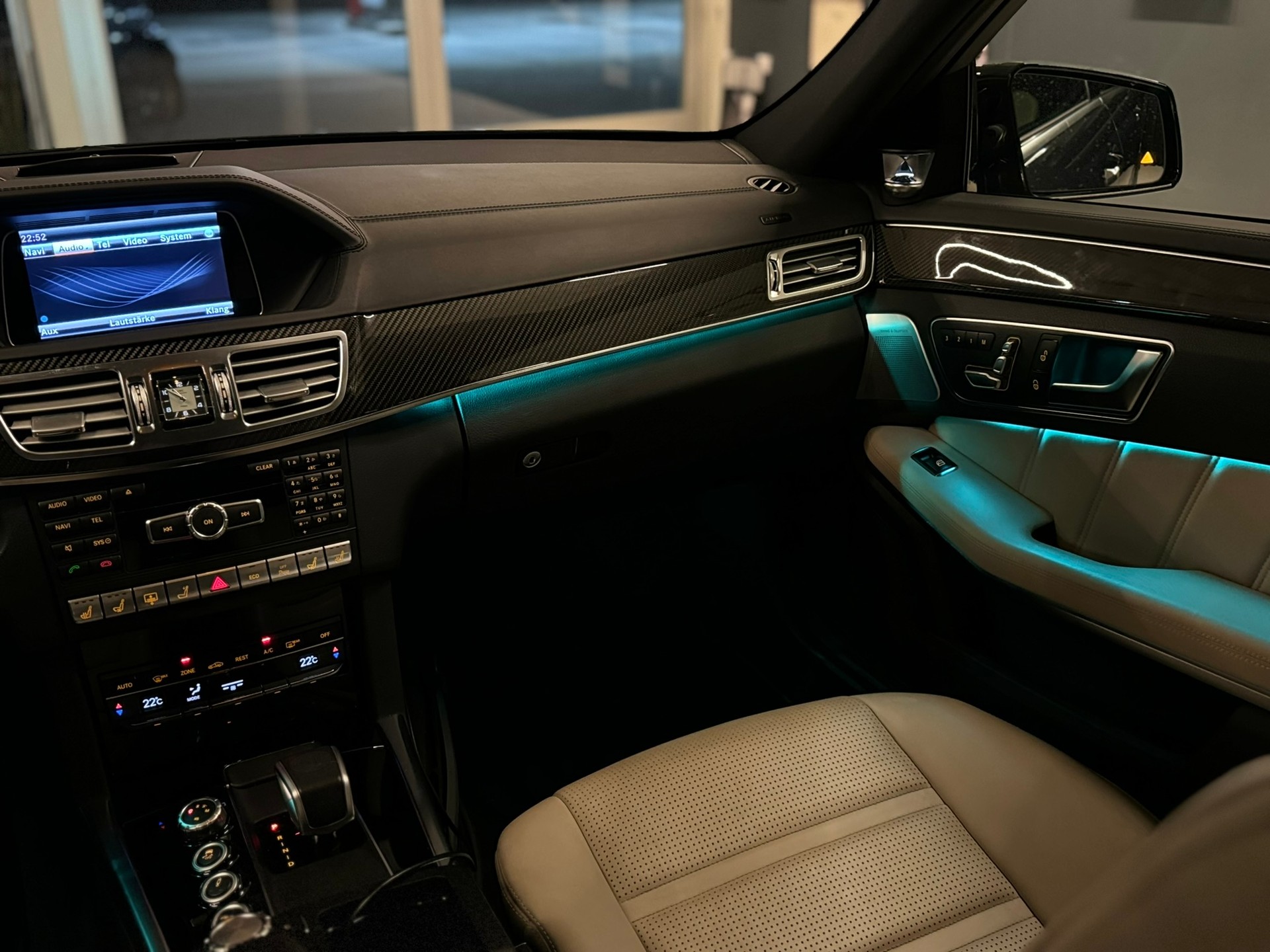 MERCEDES-BENZ E 63 AMG S 4Matic Speedshift-image-9