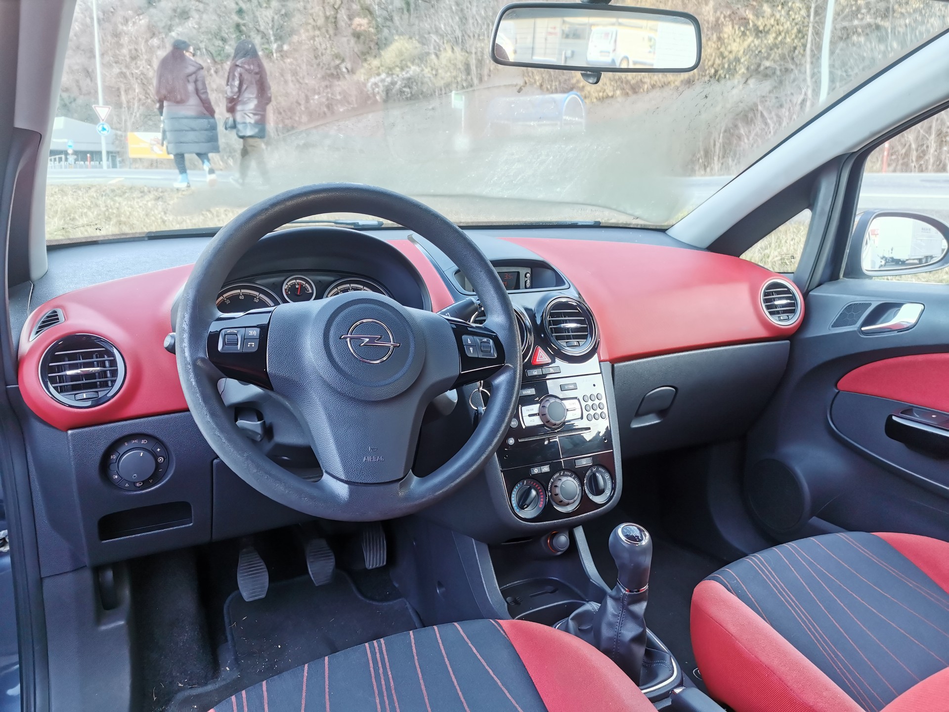 OPEL Corsa 1.4 TP Enjoy-image-7