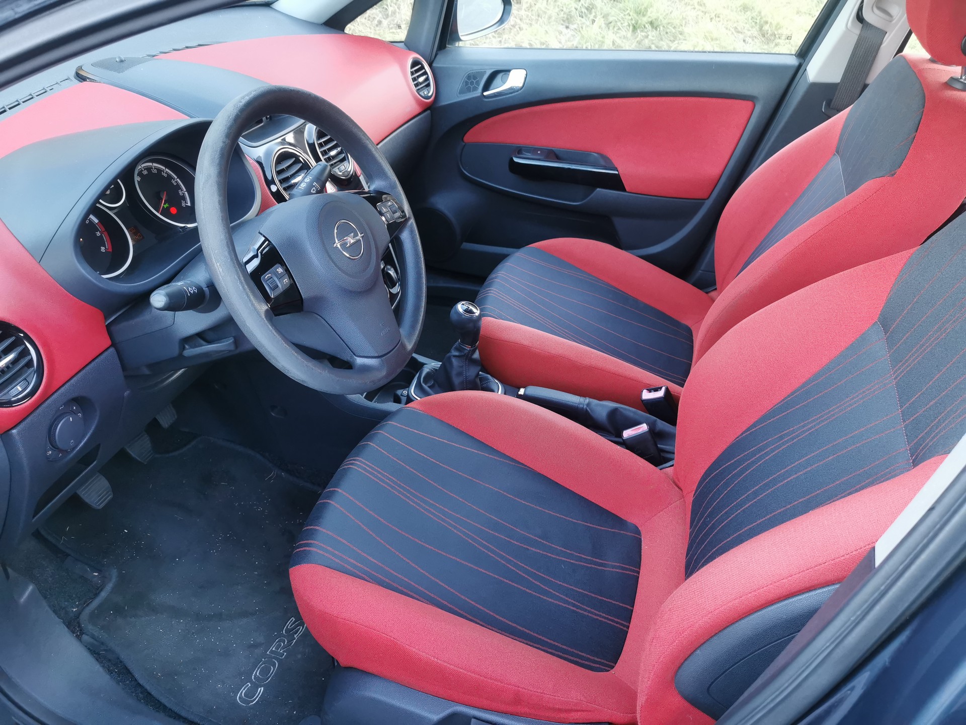 OPEL Corsa 1.4 TP Enjoy-image-6