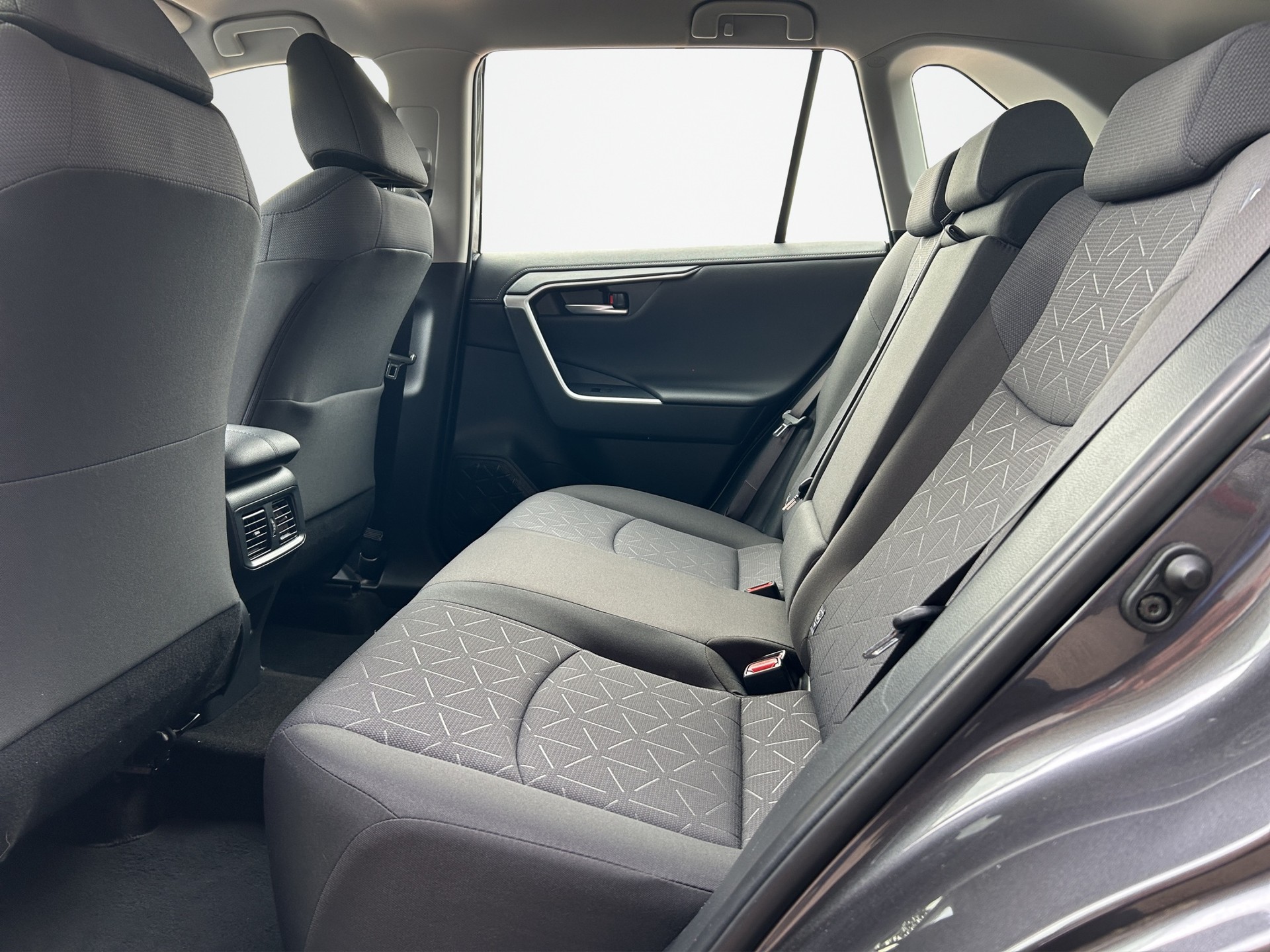 TOYOTA RAV-4 2.0 Comfort Multidrive S 4WD-image-12