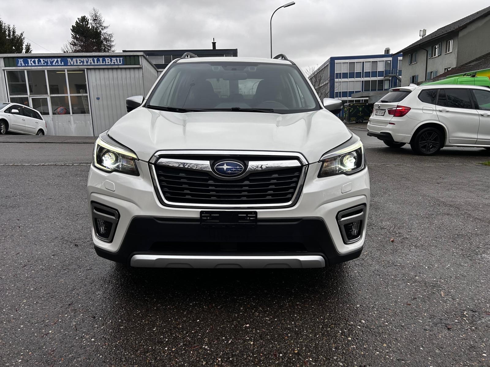 SUBARU Forester 2.0i e-Boxer Advantage Lineartronic