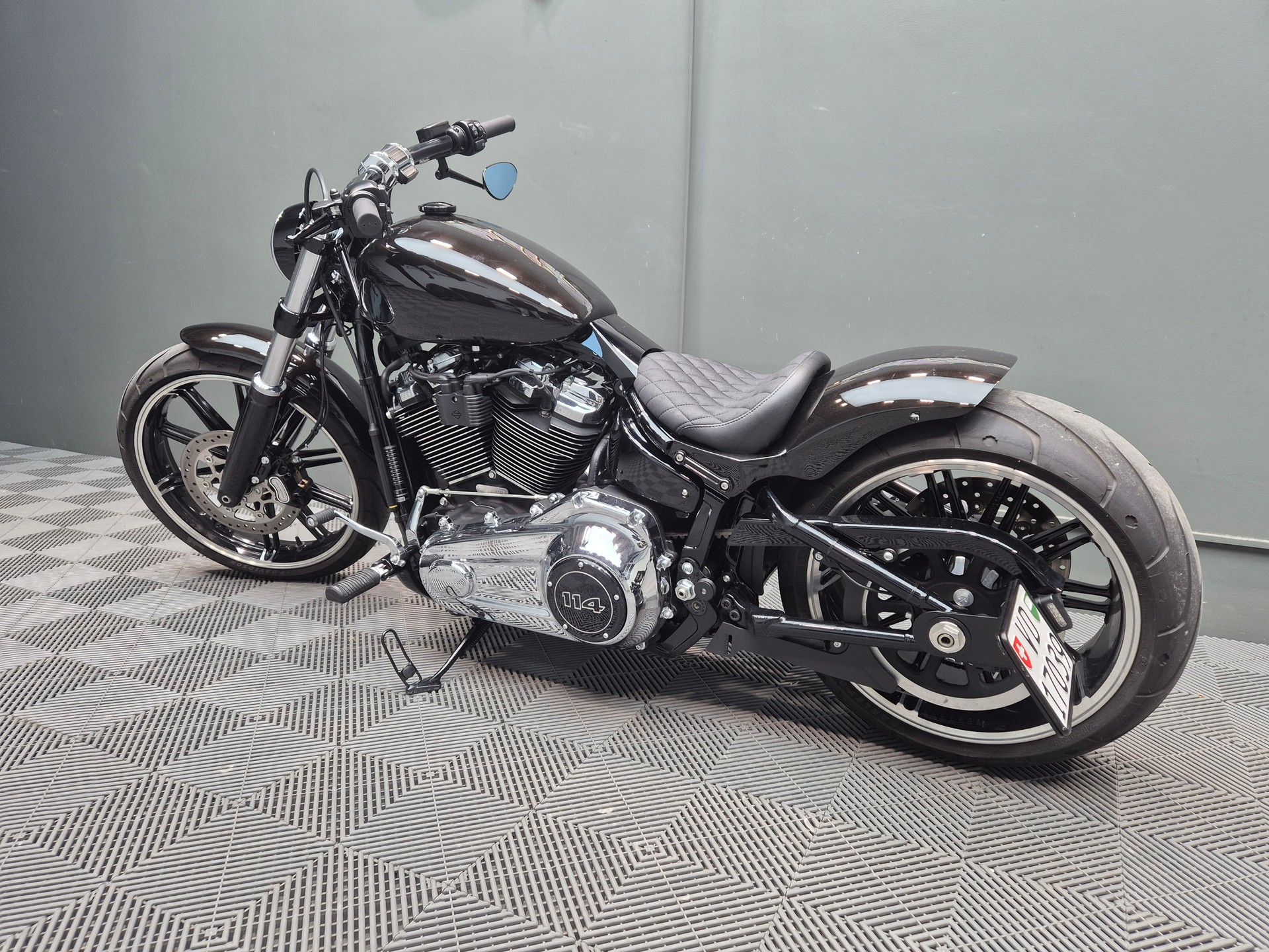 HARLEY-DAVIDSON FXBRS Breakout 114 ABS-image-3