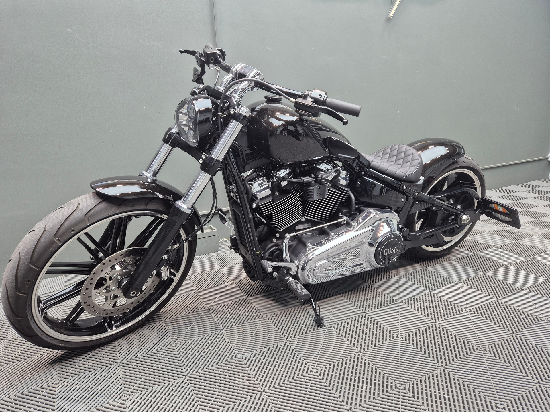 HARLEY-DAVIDSON FXBRS Breakout 114 ABS-image-2