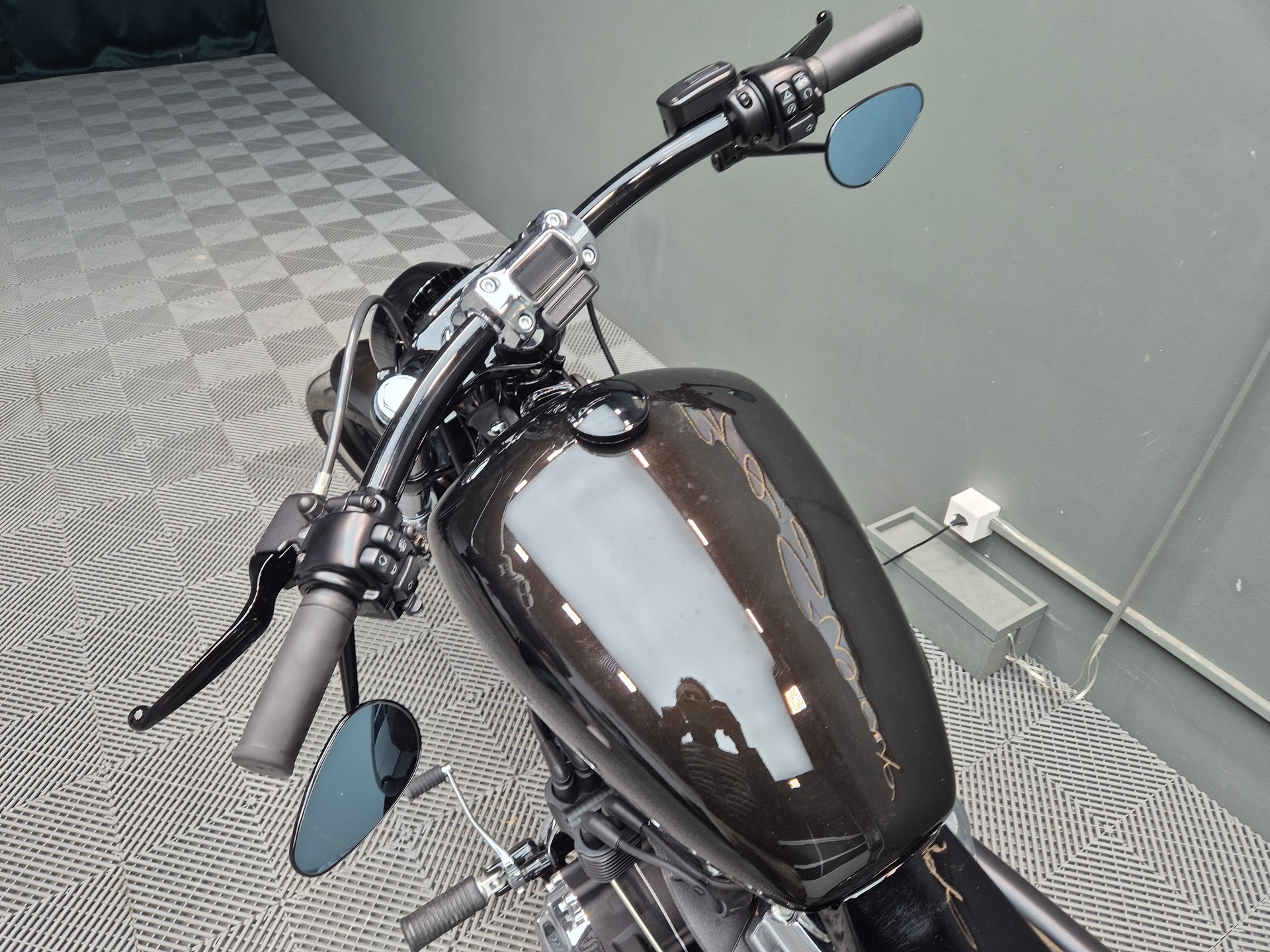 HARLEY-DAVIDSON FXBRS Breakout 114 ABS-image-9