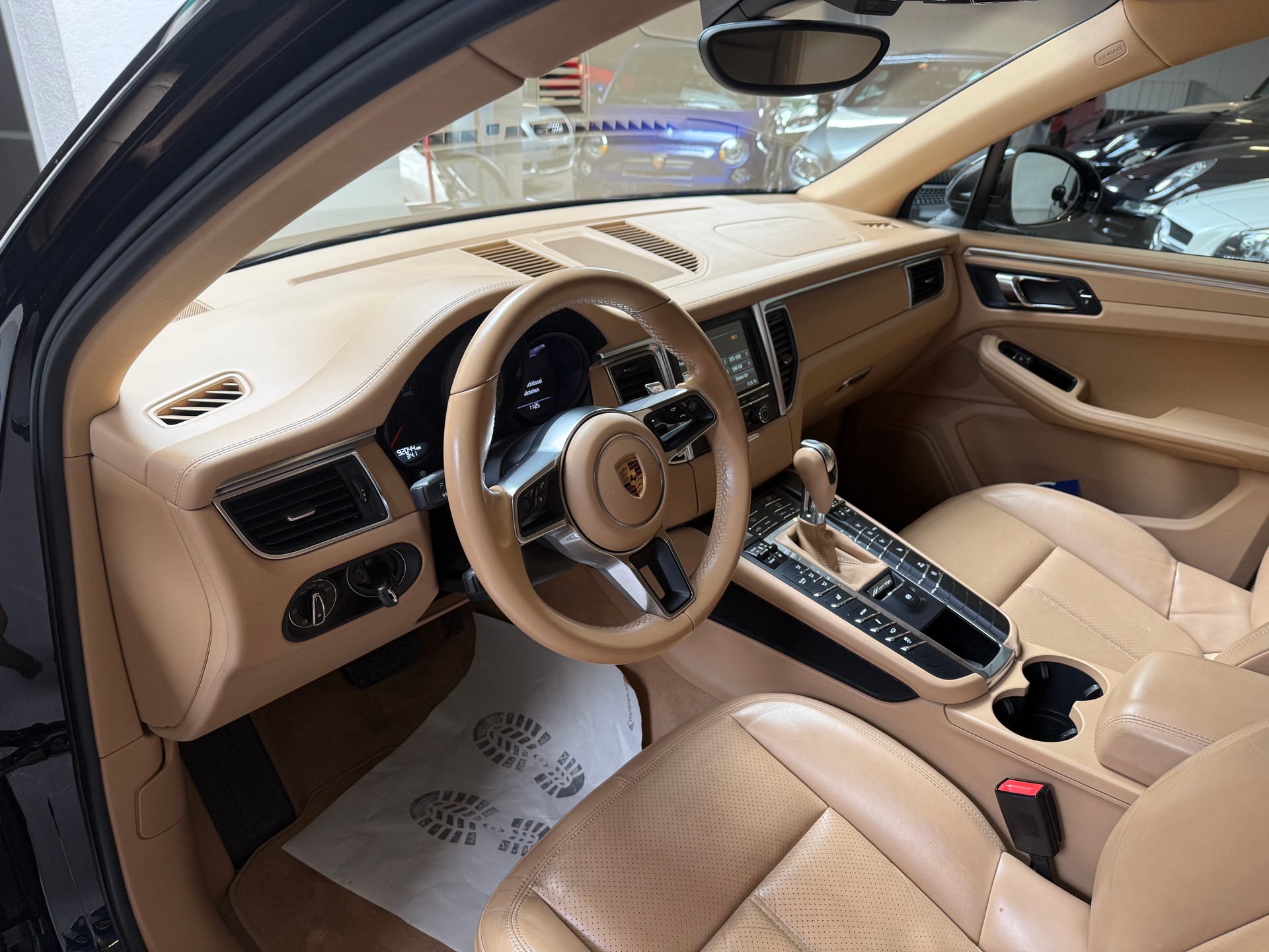 PORSCHE Macan S PDK-image-7