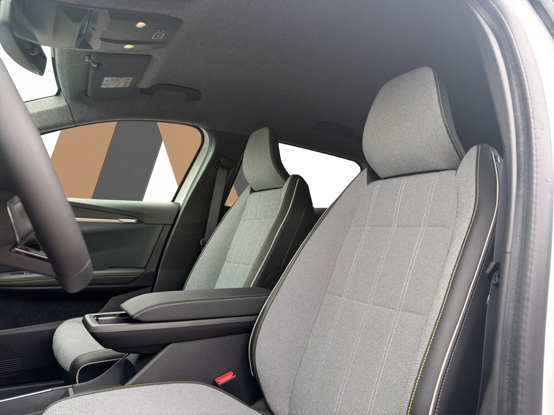 RENAULT Scénic E-Tech techno 220 Long Range-image-26