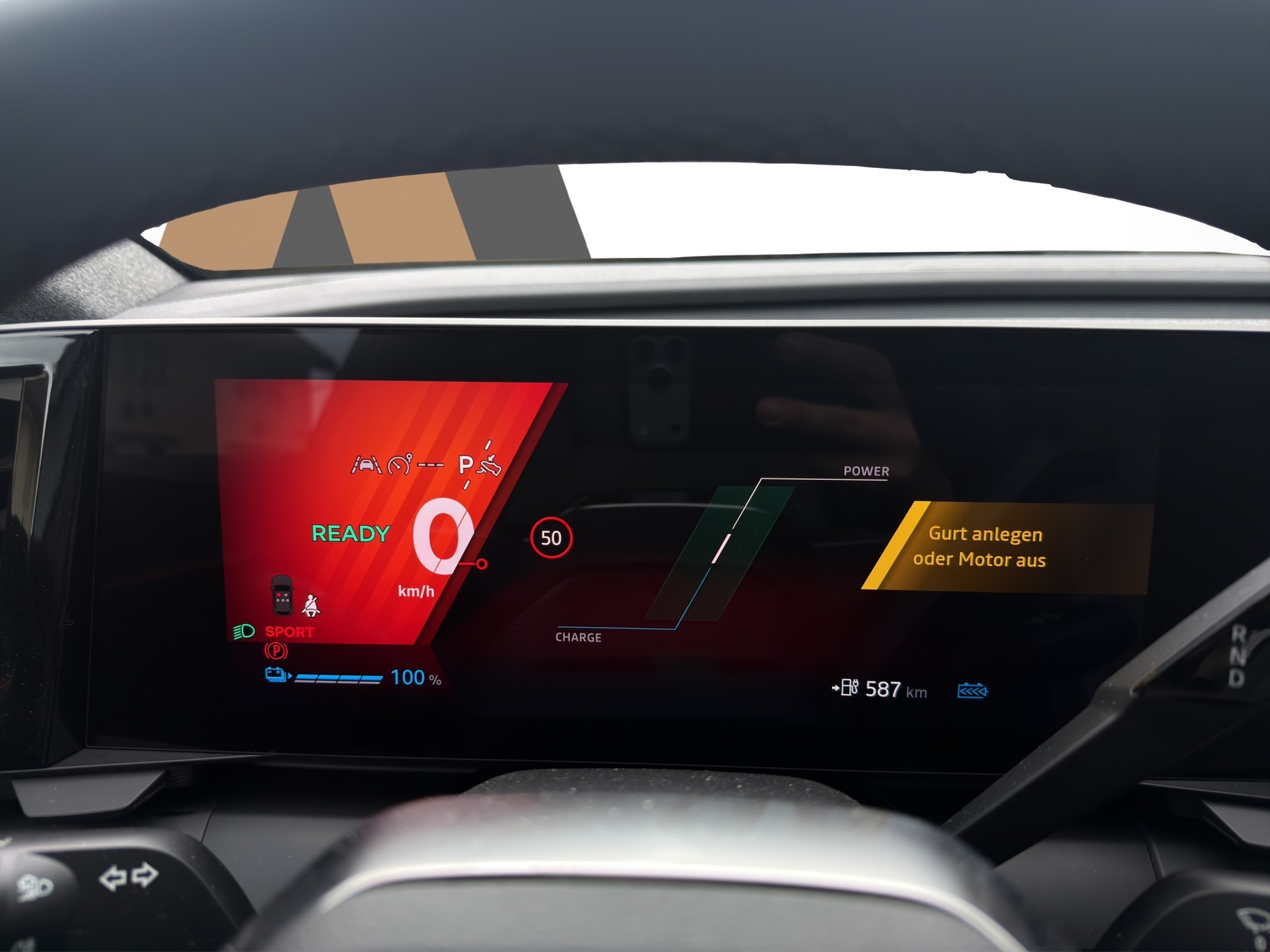 RENAULT Scénic E-Tech techno 220 Long Range-image-18
