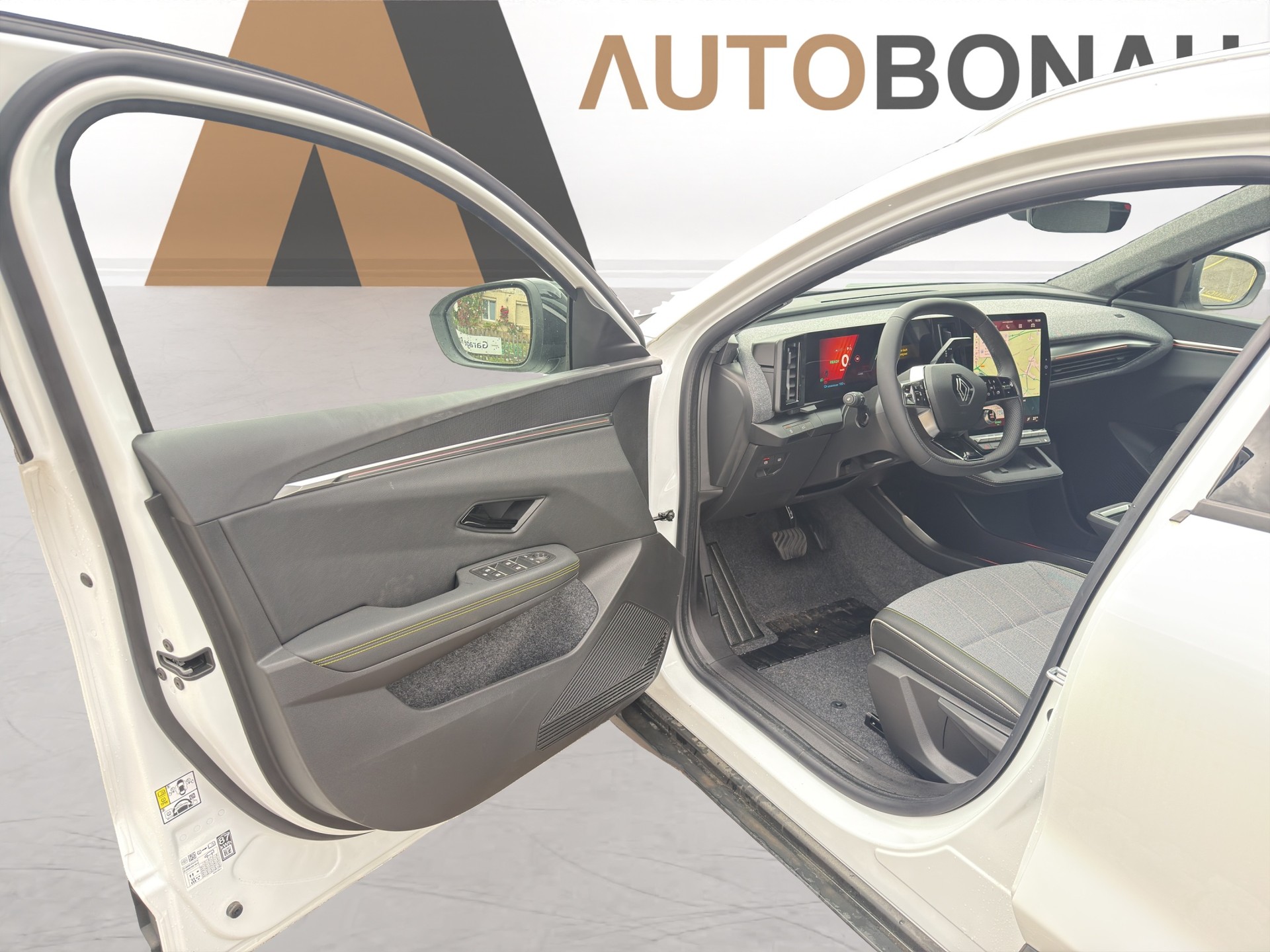 RENAULT Scénic E-Tech techno 220 Long Range-image-9