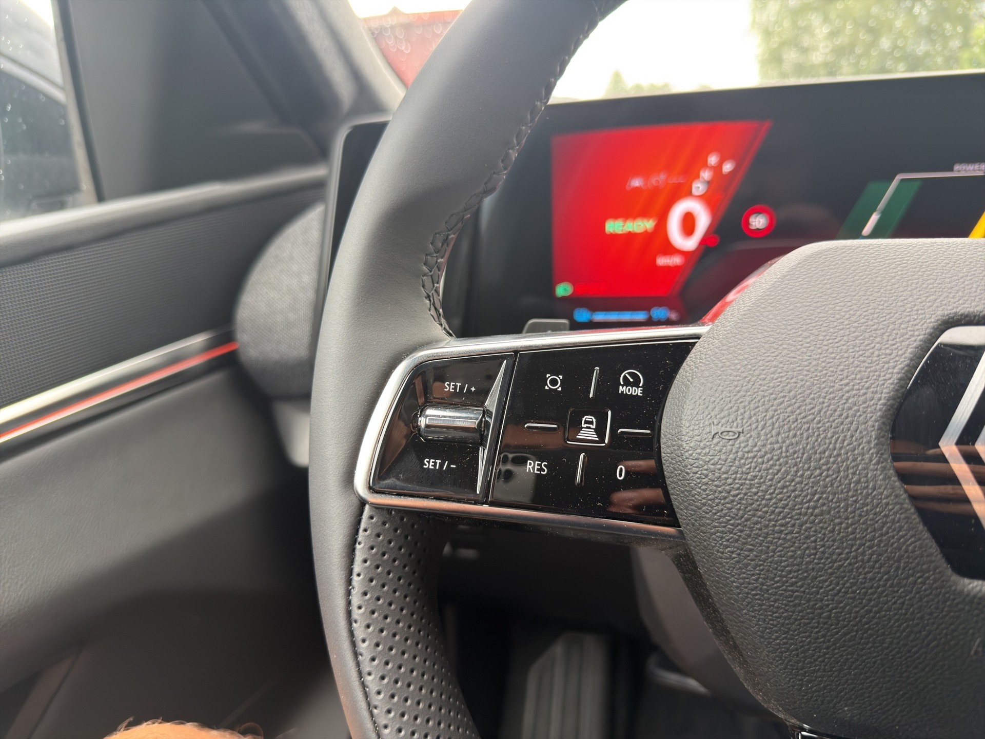 RENAULT Scénic E-Tech techno 220 Long Range-image-36