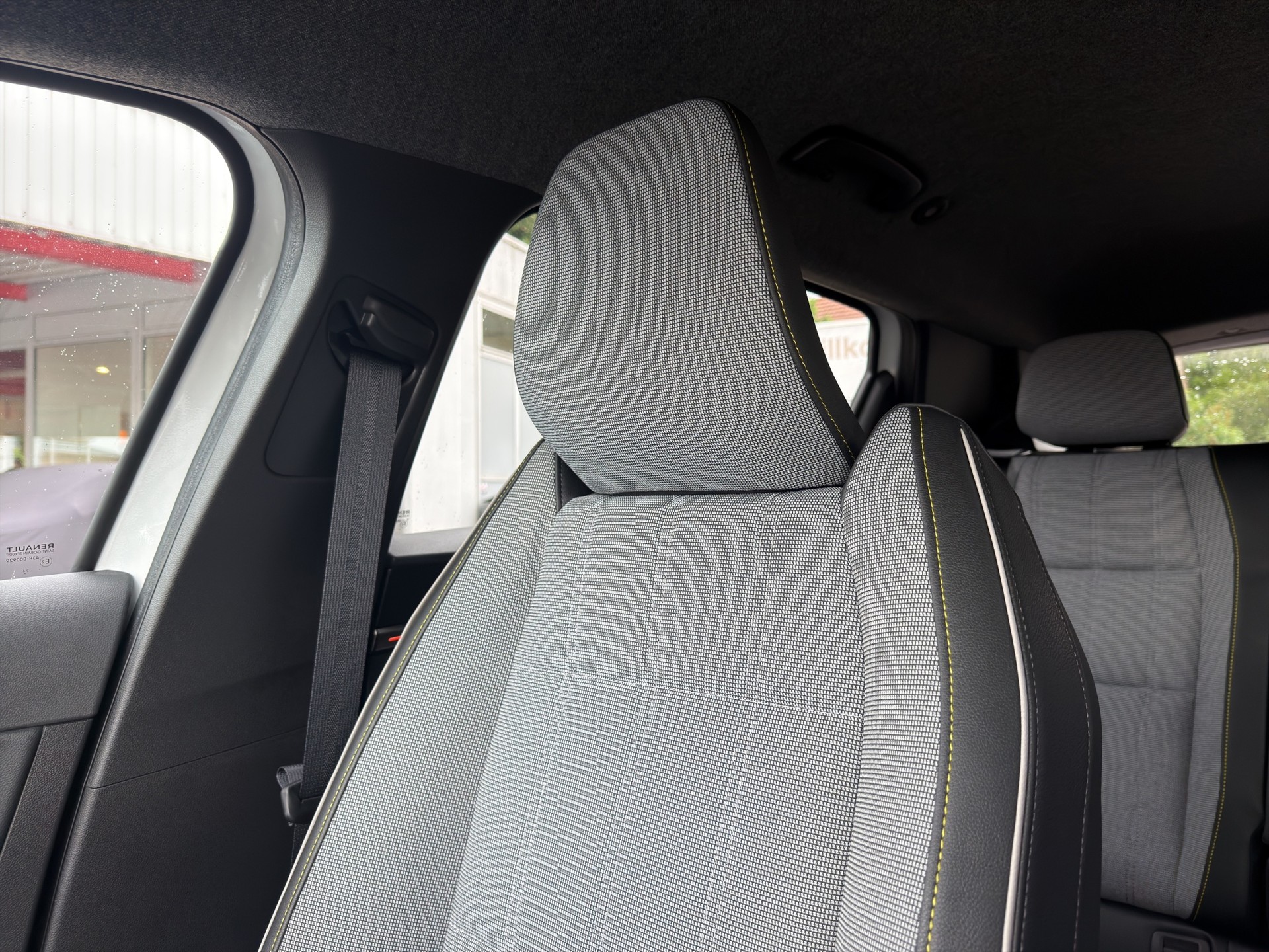 RENAULT Scénic E-Tech techno 220 Long Range-image-32