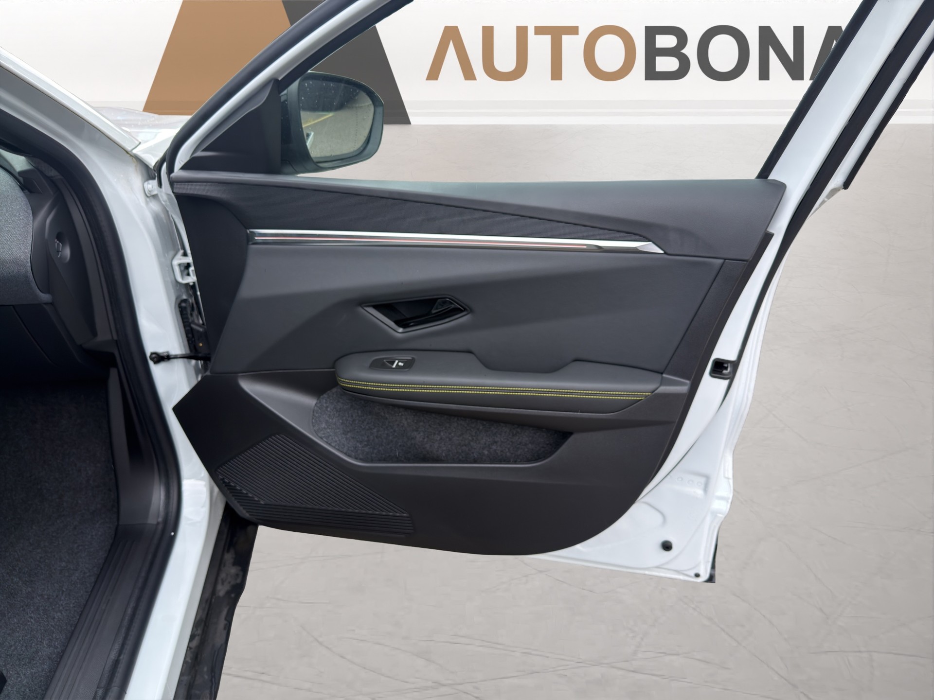 RENAULT Scénic E-Tech techno 220 Long Range-image-14