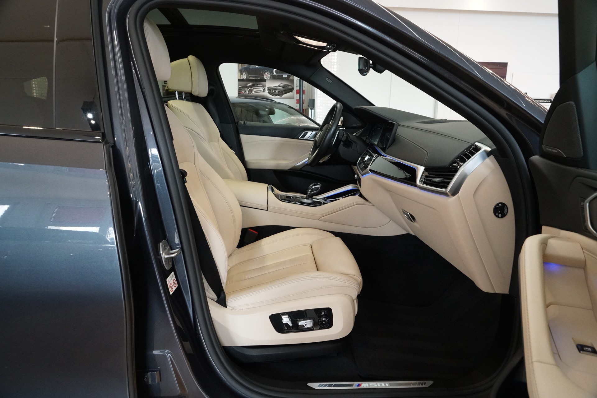 BMW X6 M50i Steptronic-image-21