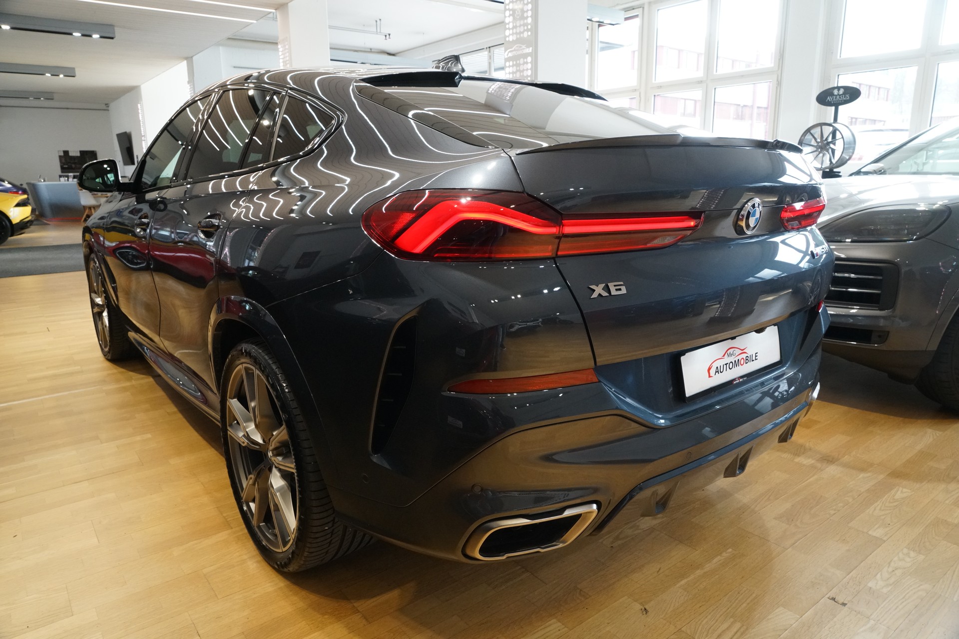 BMW X6 M50i Steptronic-image-5
